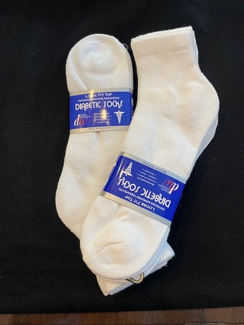 6 Pair White Diabetic ankle socks loose fit tops men/women sz 13-15