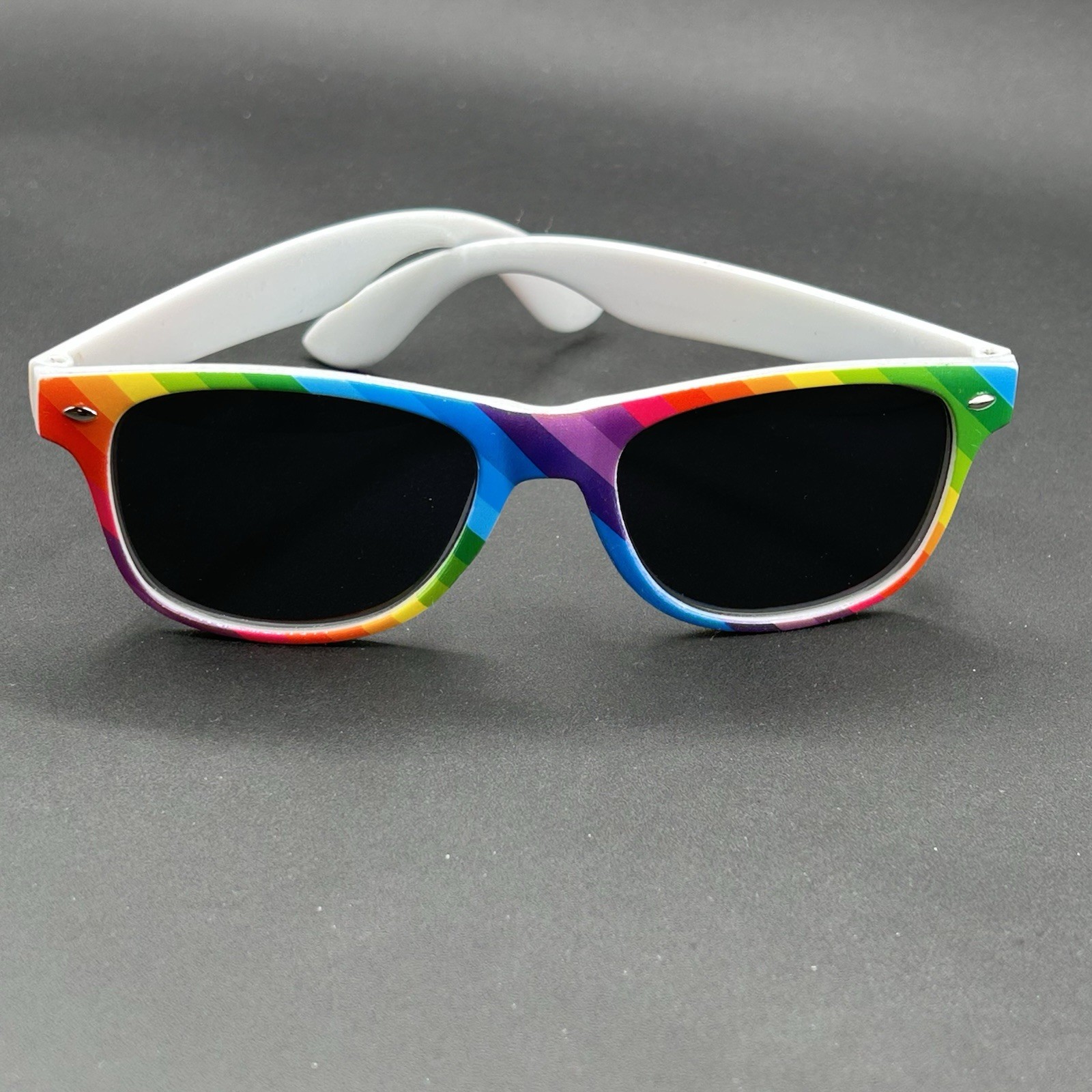 Washington DC World Pride Sunglasses White & ROYGBIV May 23 – June 8 2025 EUC
