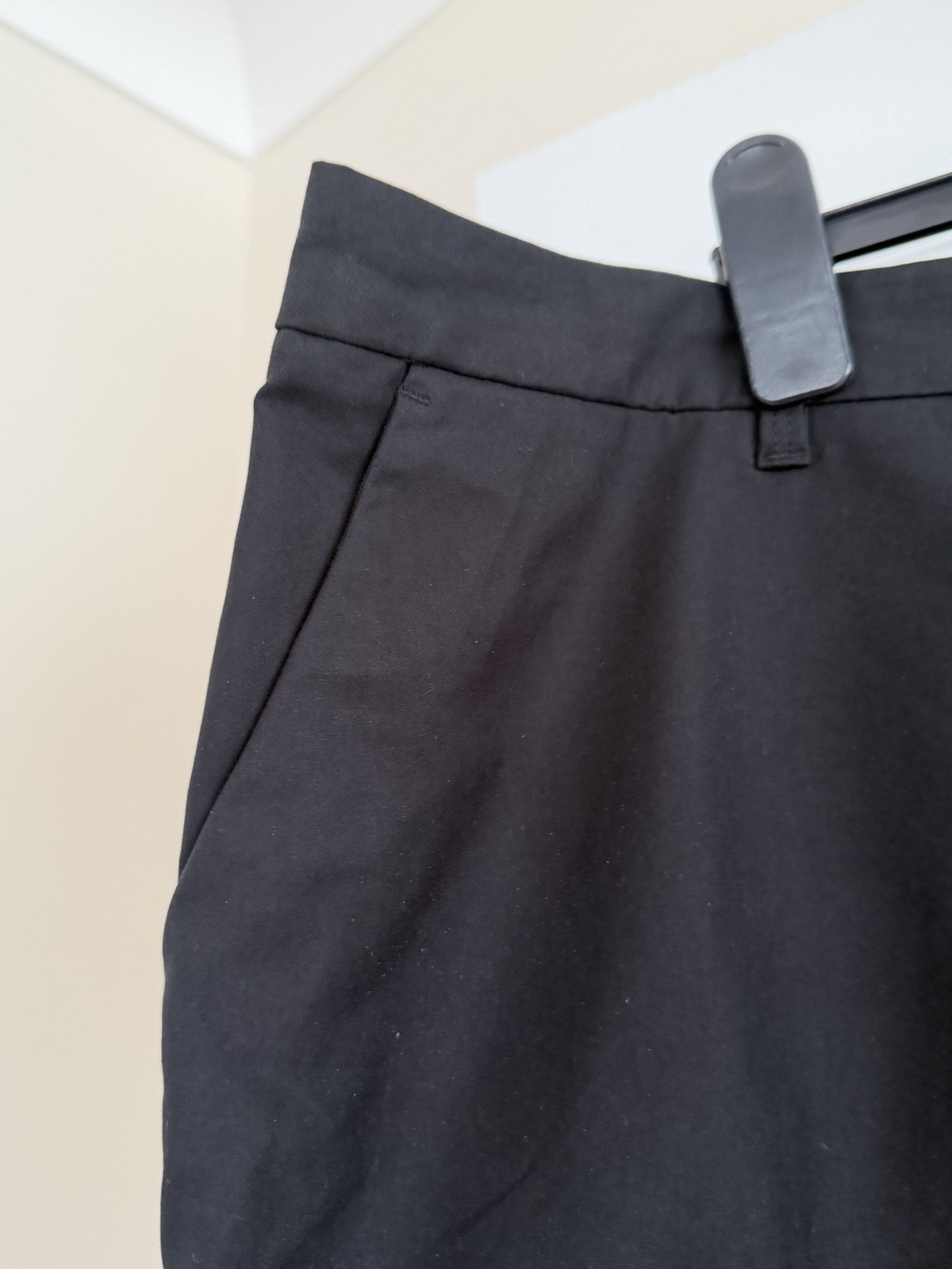 BNWT 2 Pairs Plus Size 24 M&S Knee length Shorts In Black And Grey