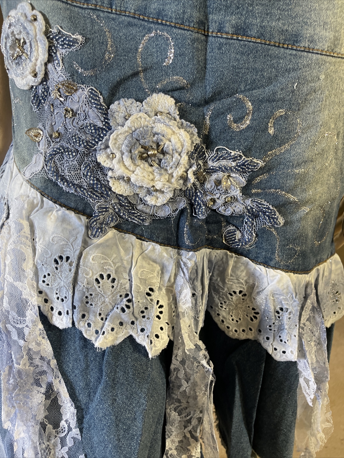 Blue Denim Beaded Embroidery Lace Ruffle A-line Midi Zip Size S (4-6) Skirt 905