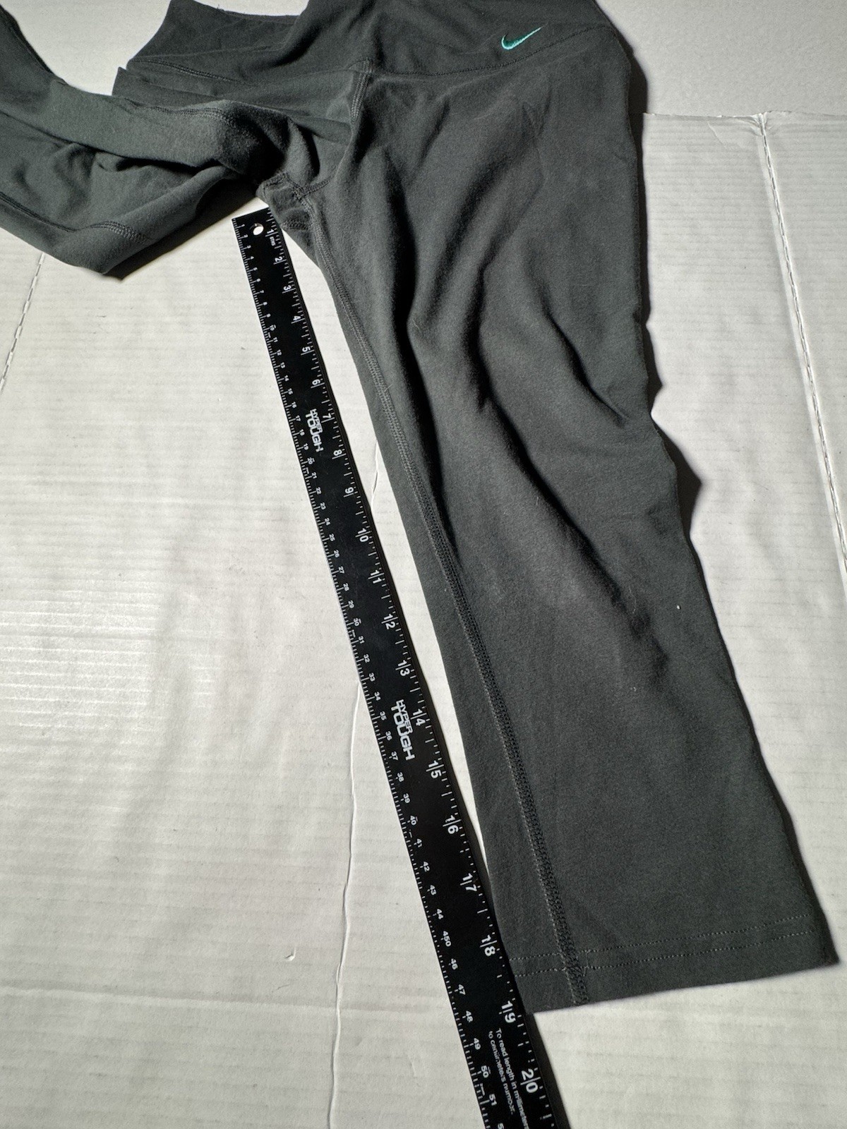 Pre Owned Excellent Nike Dri Fit Capri Leggings Embroidered Black Turquoise Sz M
