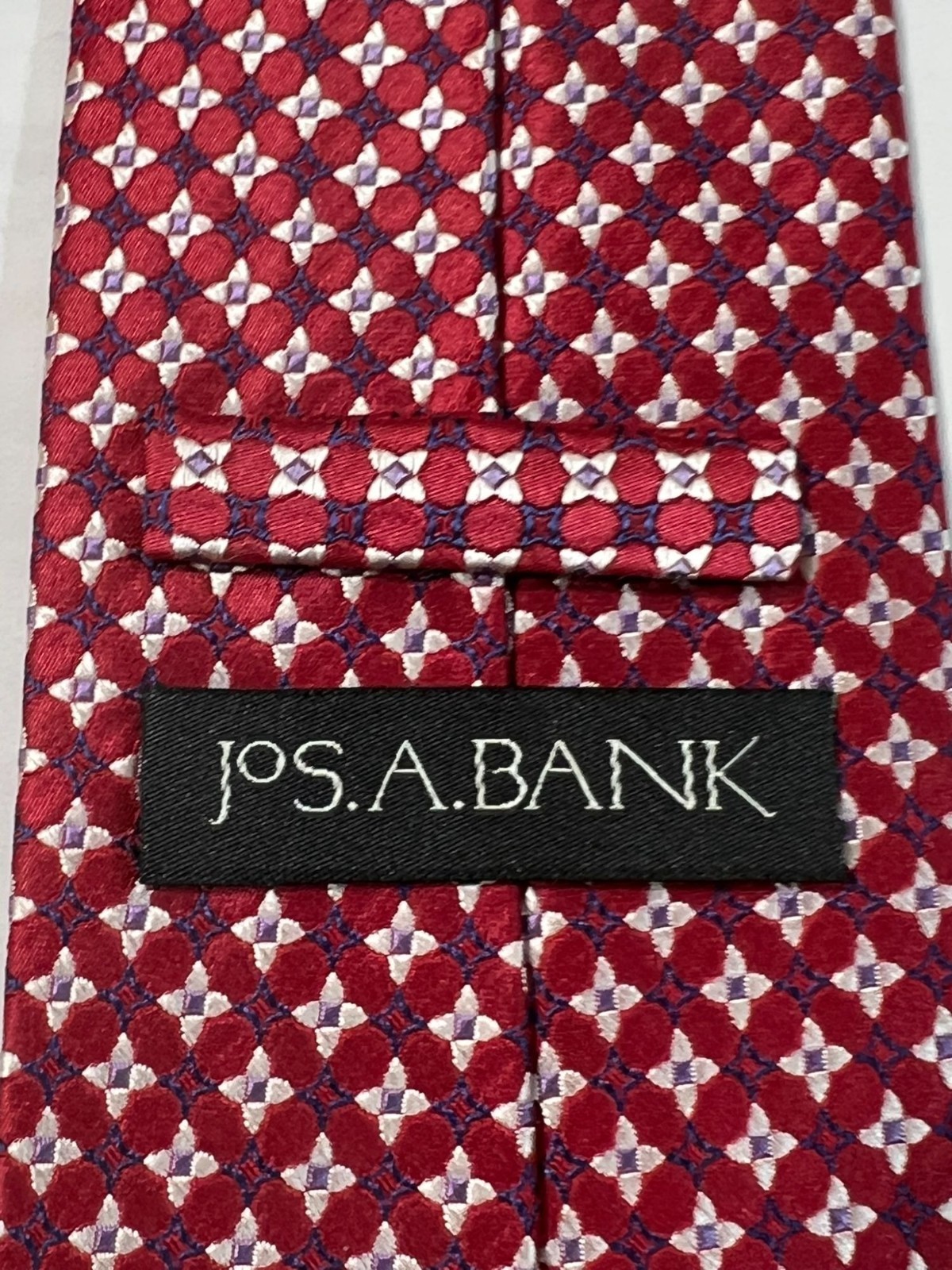 Jos. A. Bank Red Geometric Quatrefoil 100% Silk Business Made In China
