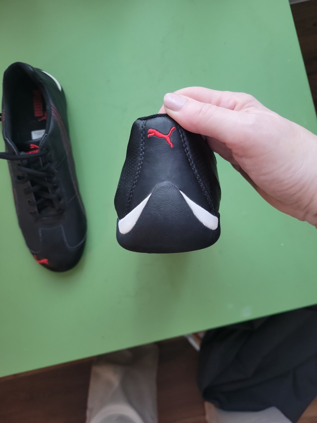 Puma Model 303389 10 REPLI CAT Leather SIZE 9.5 Black With Red Stitching