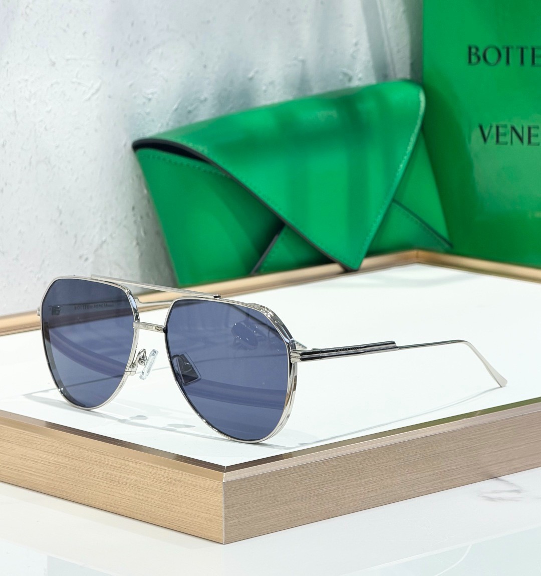Bottega Veneta BV1465S Sunglasses SIZE:60口16-140