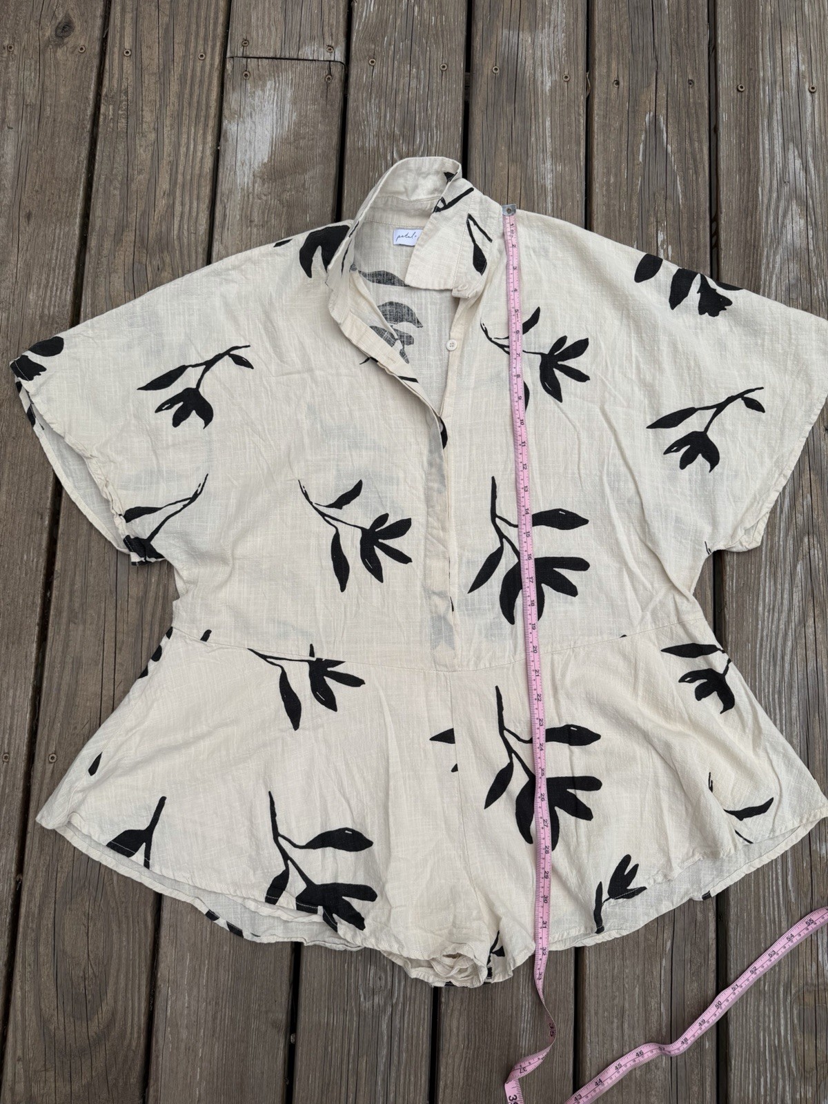 Petal & Pup Sebastian Print Romper Size Large