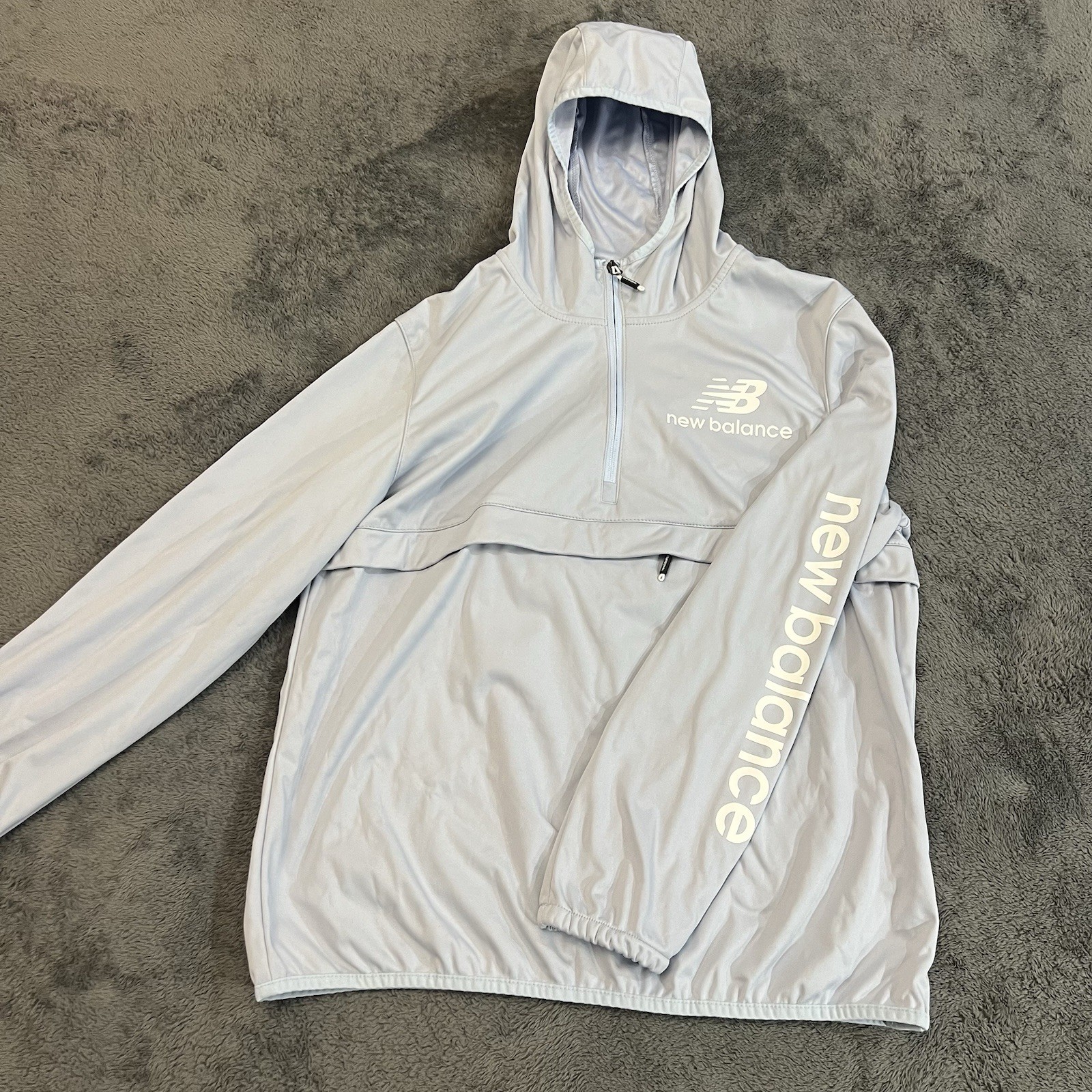 NEW BALANCE Hooded Light Blue Windbreaker Fleece pullover Women’s Jacket Size XL