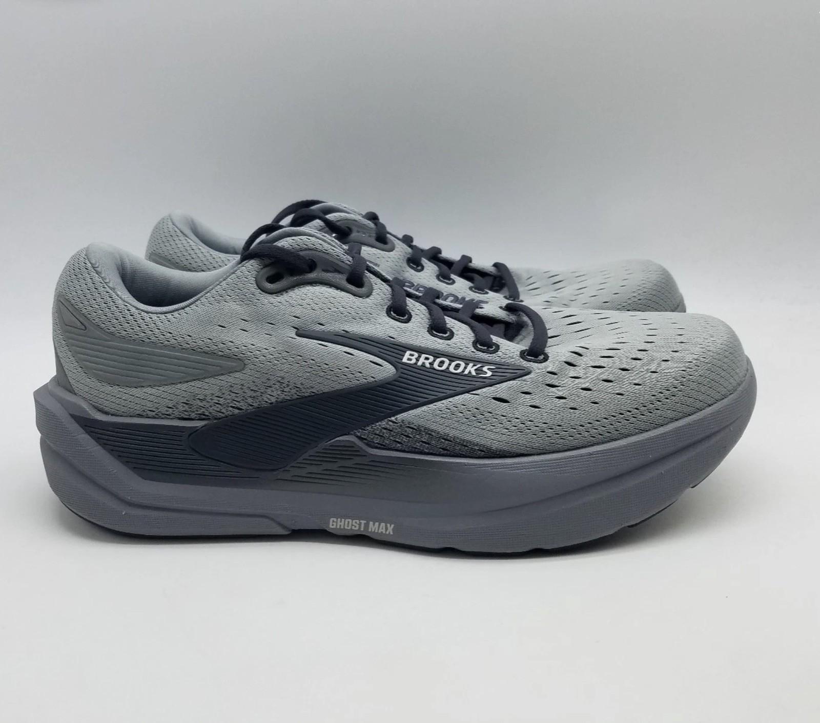 Brooks Ghost Max 3 Men’s Size 12 Medium (D) Running Shoes Gray