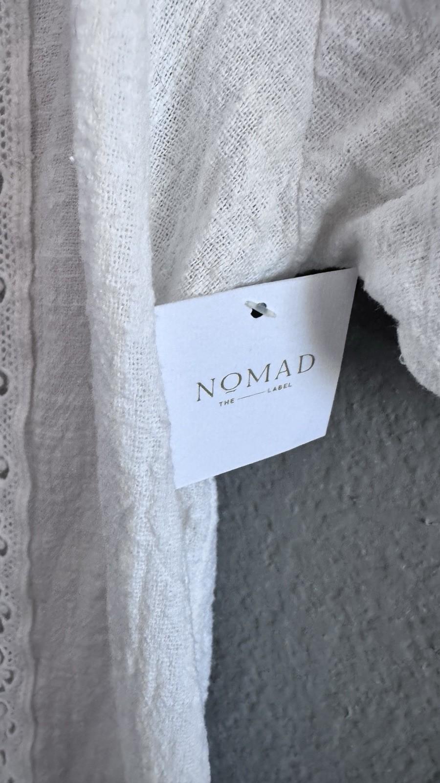 Nomad the Label Daisy Cotton Blouse Ivory size XS floral cutouts textured US 2