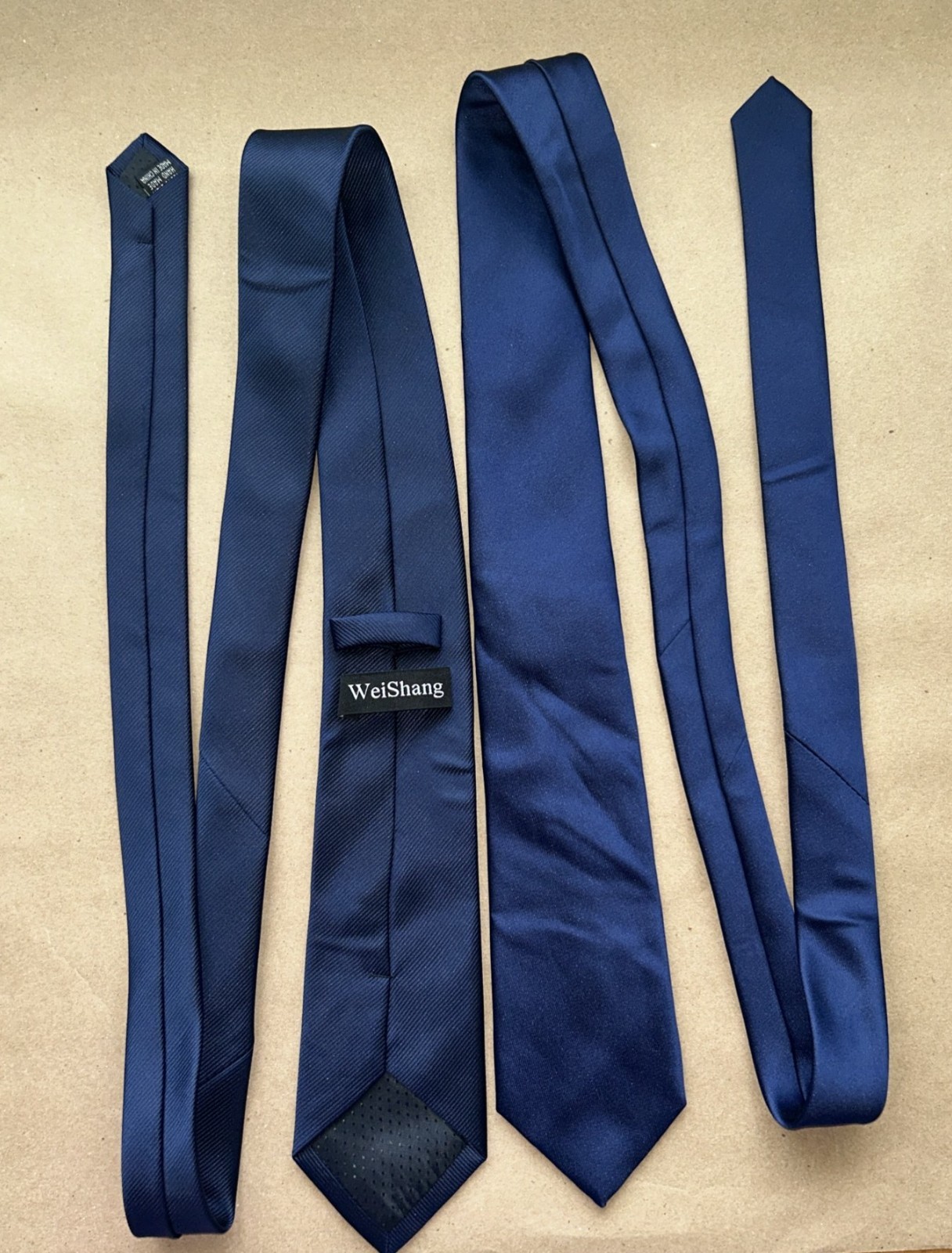 Neck Ties WeiShang Lot of 2 pcs – 100% silk – dark blue