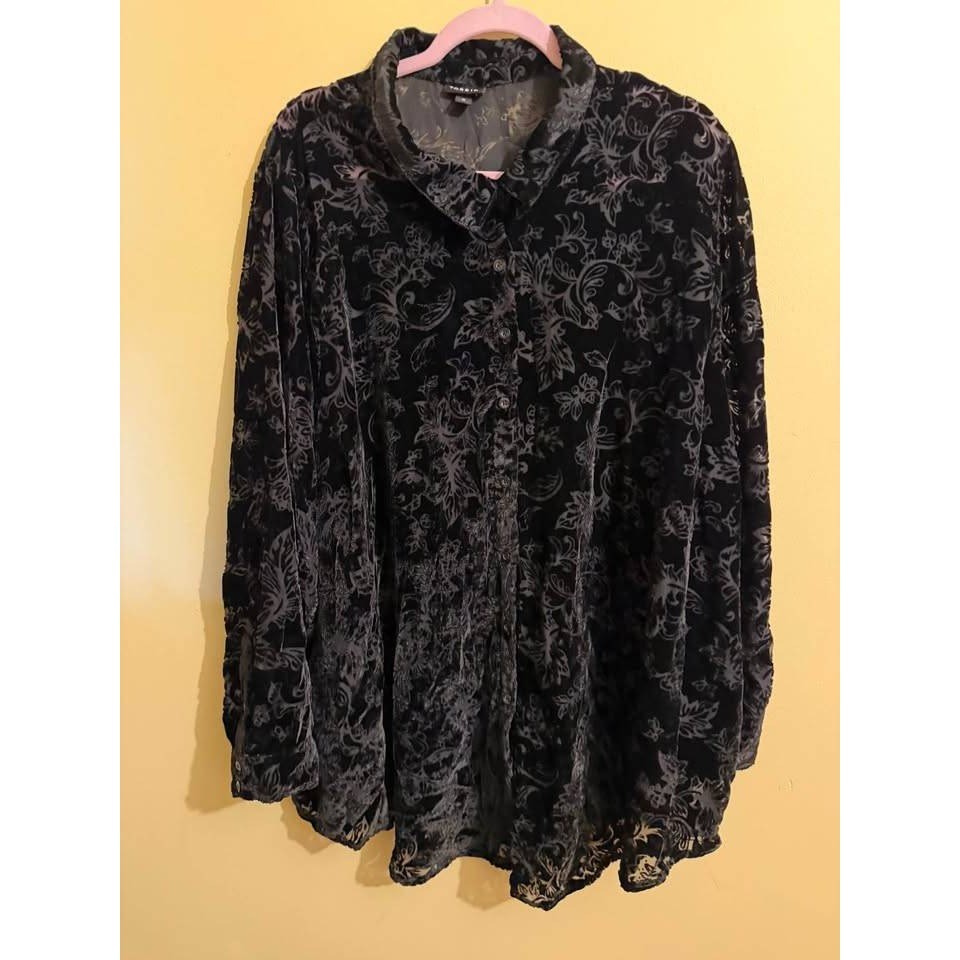 Torrid Womens Black Velvet Burnout Floral Damask Button Down Shirt Blouse Plus 5
