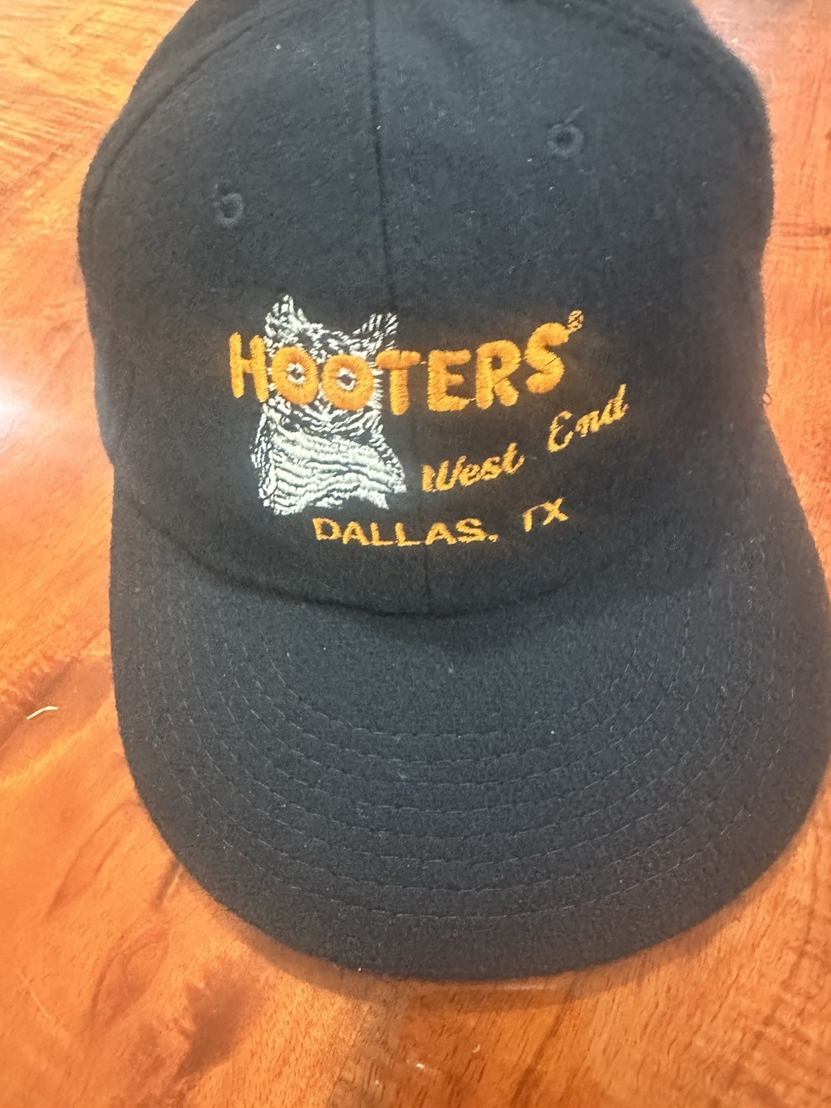 Vintage Hooters West End Dallas, TX Adjustable Baseball Cap – Black Owl Logo