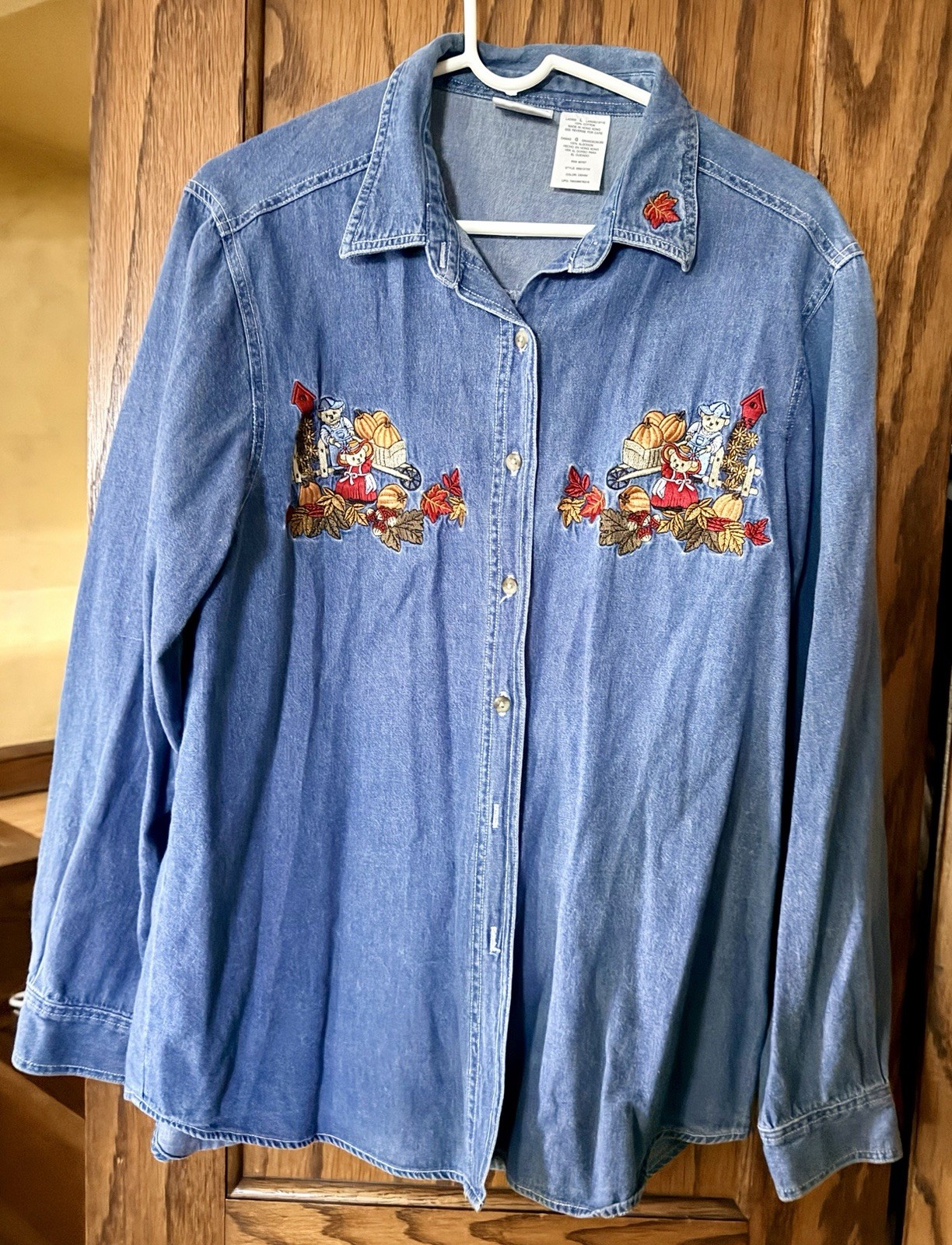 Bobbie Brooks Blue Denim Embroidered Collared Long Sleeve Button-Up Shirt L