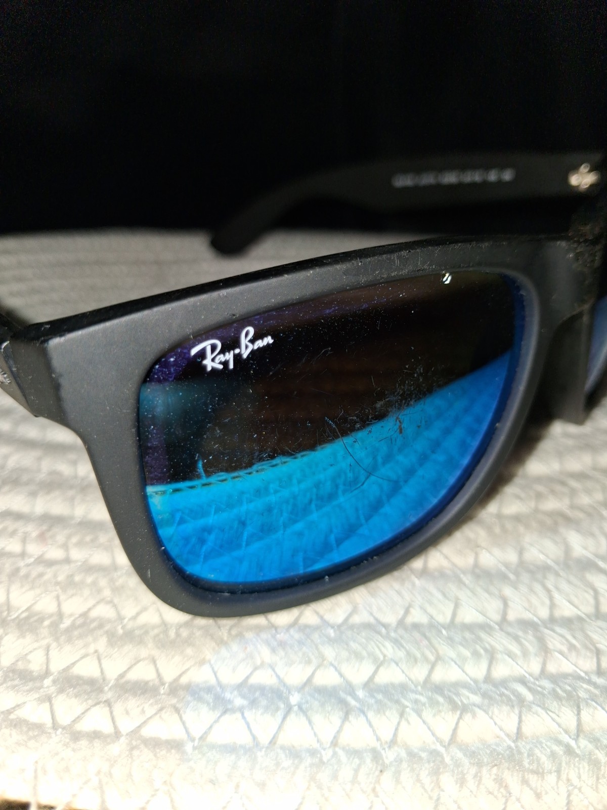 Ray-Ban Justin RB4165 Black Frame Blue Mirrored Sunglasses 54-16