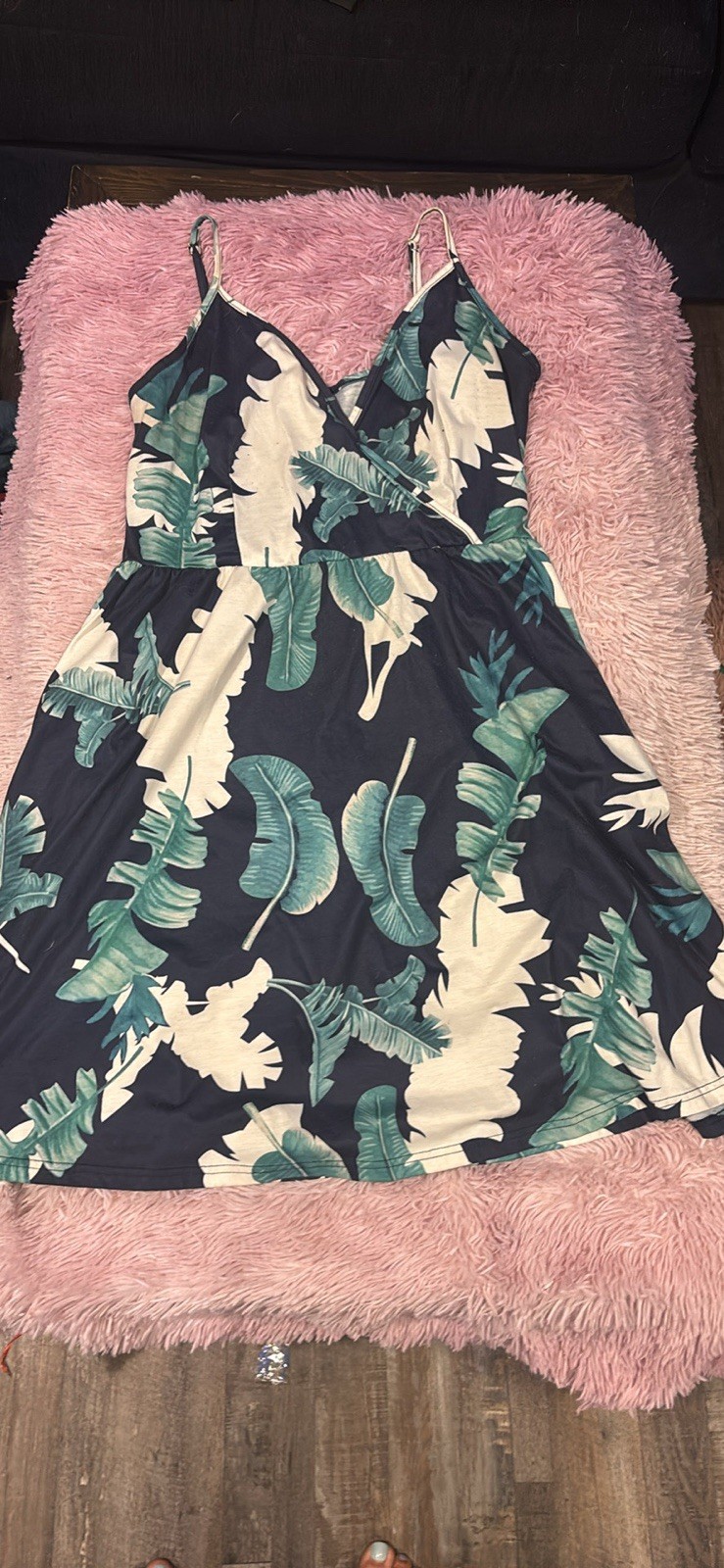 Tropical Leaf Print, Blue And Green Sleeveless Dress Size Large