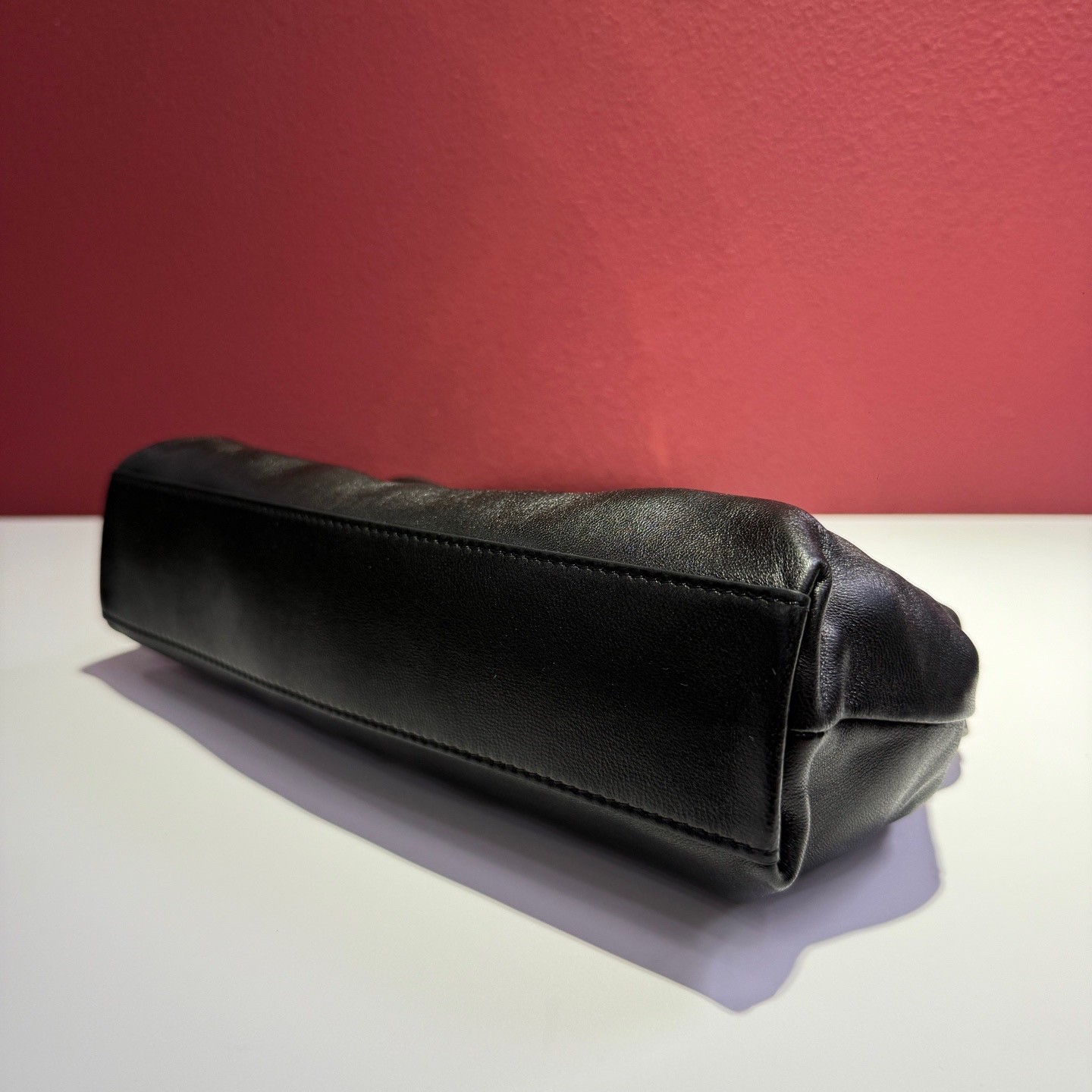 Givenchy Pre-Owned Authentic Crossbody Bag Black BB50Z9B1Y2-001