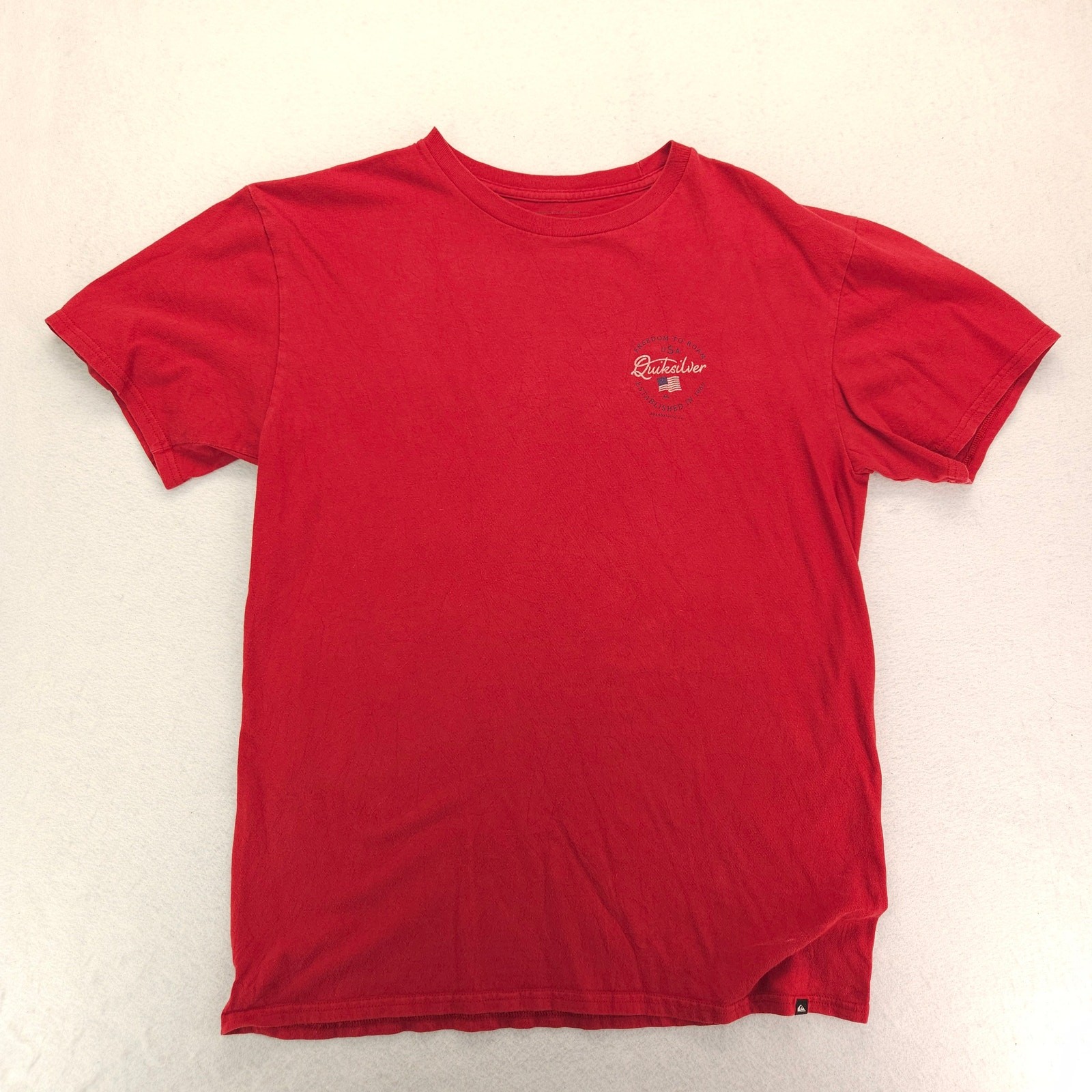 Quiksilver Crew Neck Short Sleeve Graphic T Shirt Mens Size Large L Red