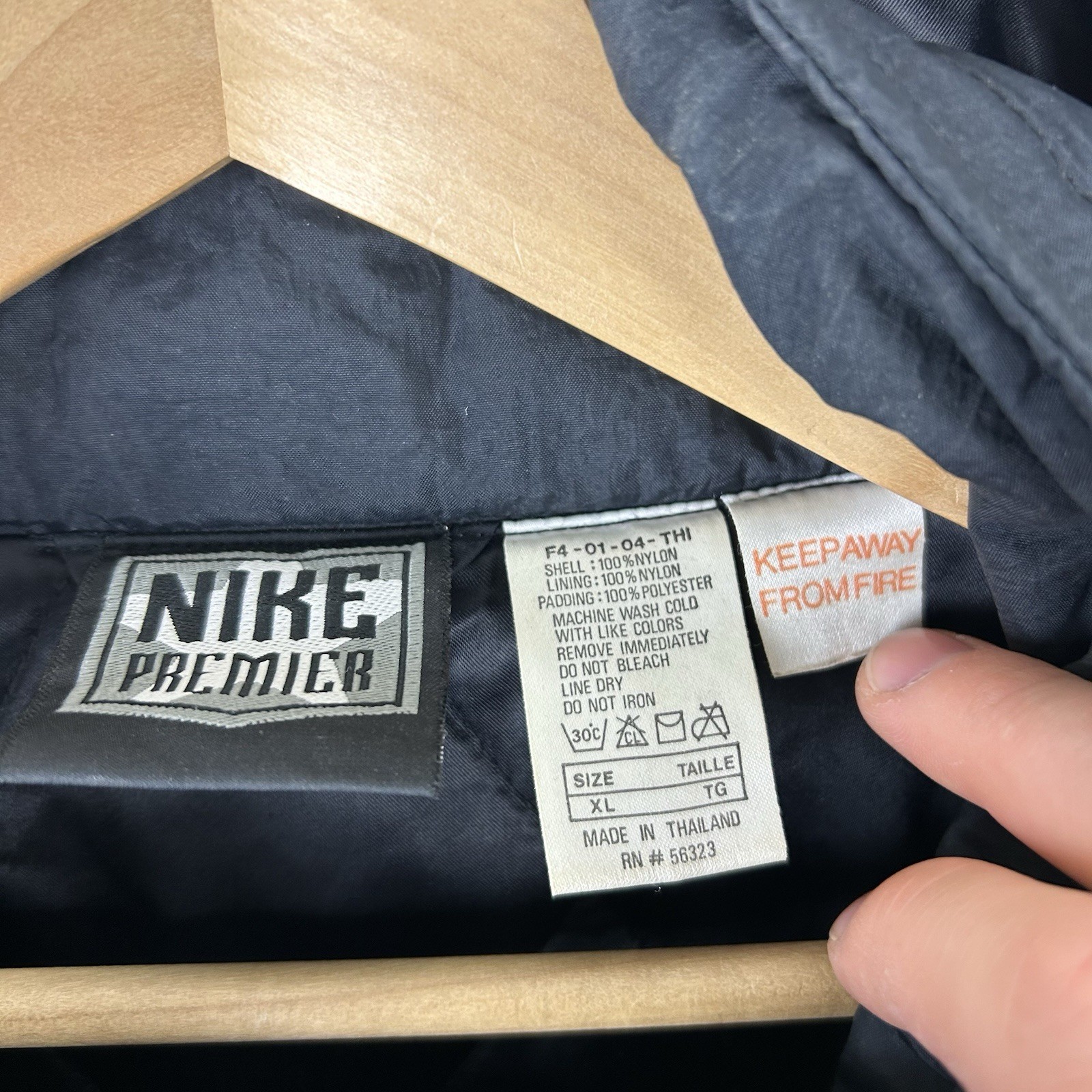 Nike Premier Jacket Mens XL Black Vintage Retro y2k Full Zip Coat 100% Nylon
