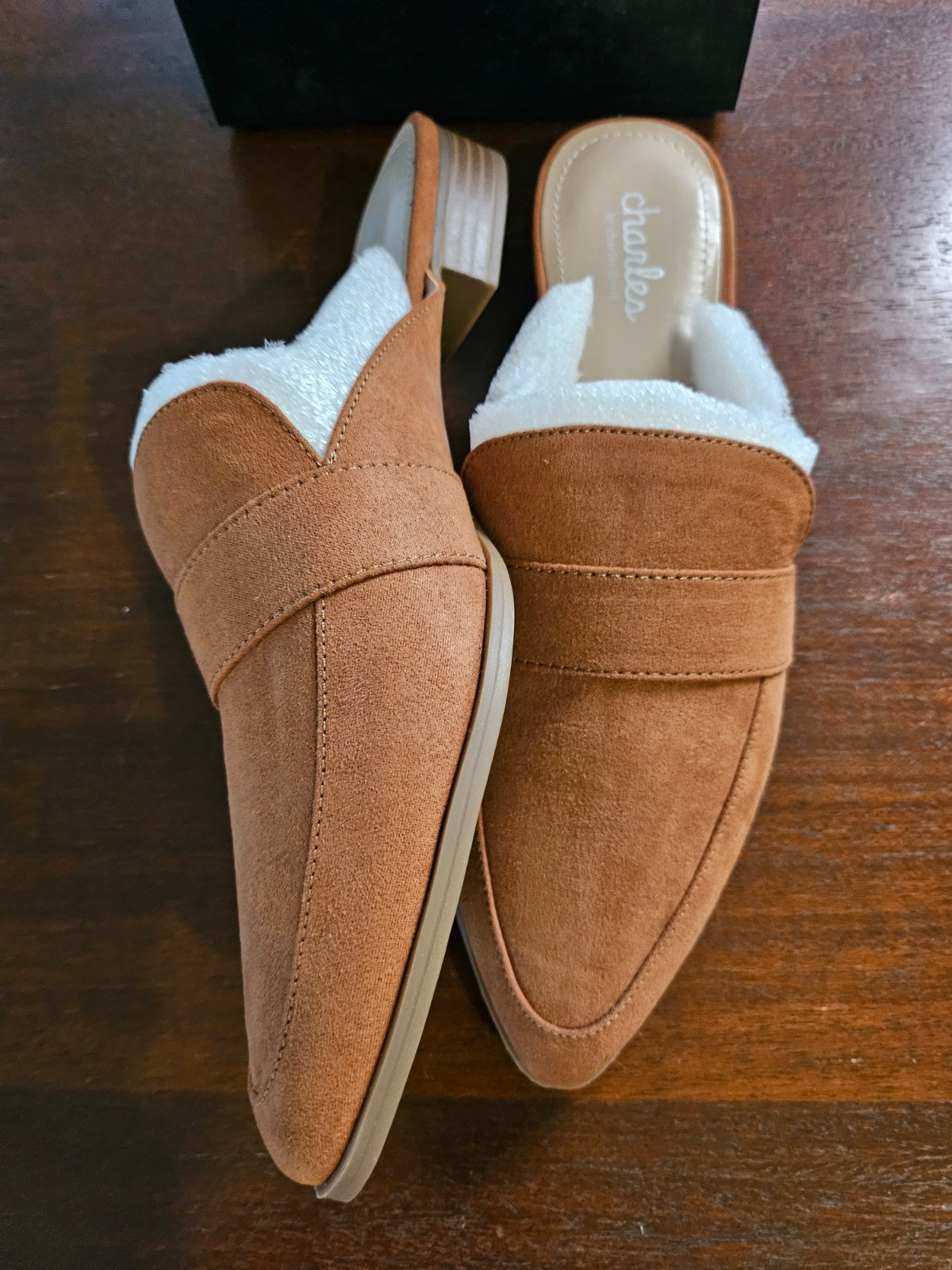 Charles by Charles David Elijah Flat Brown Mule slide Size 8 M New in Box $130