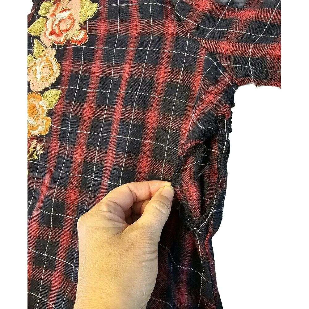 Andree by Unit FLAWED Tab-Sleeve Embroidered Tunic Cottagecore Floral Plaid L