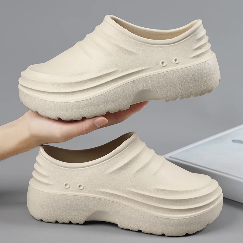 Share Men’s Chef Work Shoes Non Slip Oil Resistant Kitchen Clogs Waterproof Brea