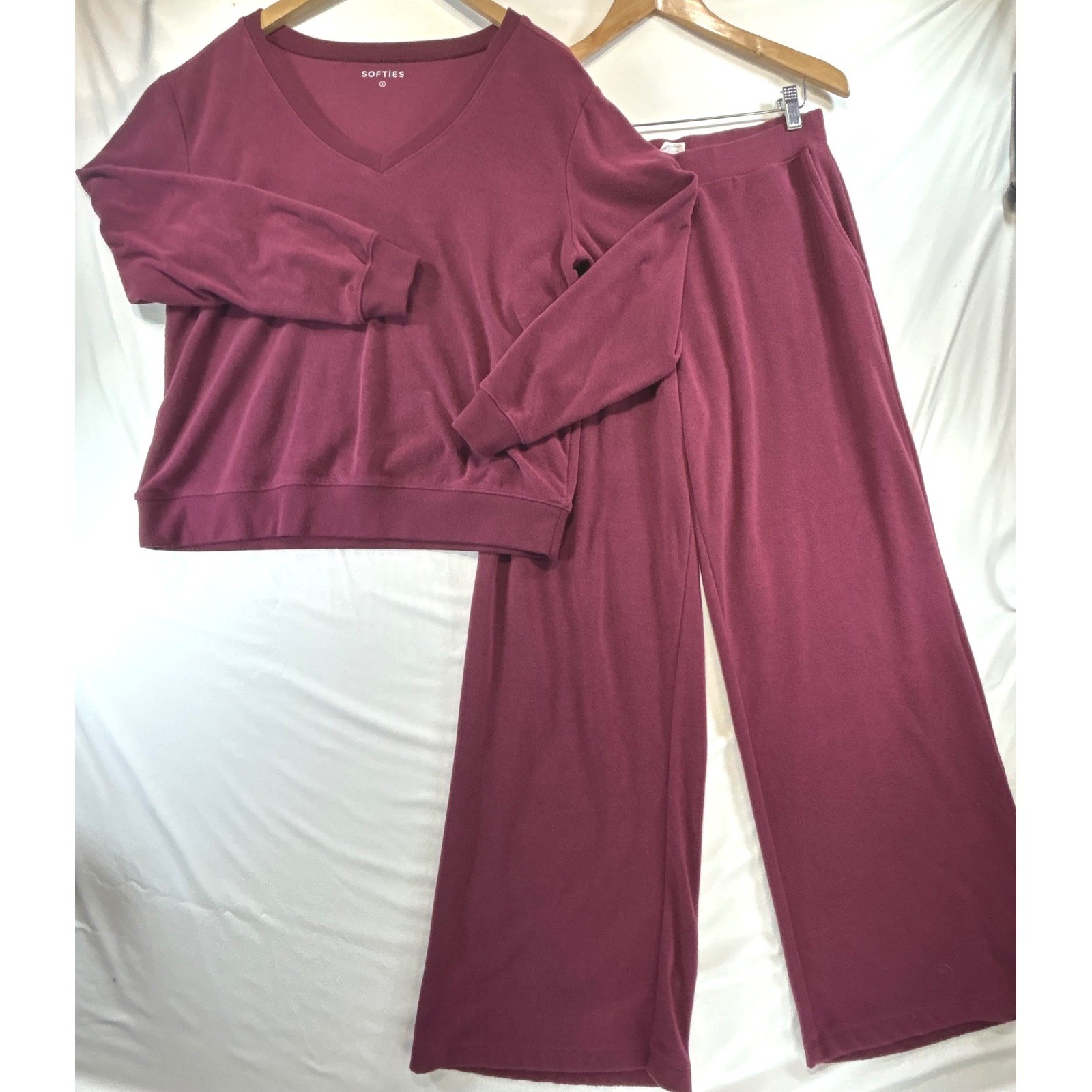 Softies Cozy Minimalist Lounge Set Large Wide Leg V-Neck Two Piece Burgundy
