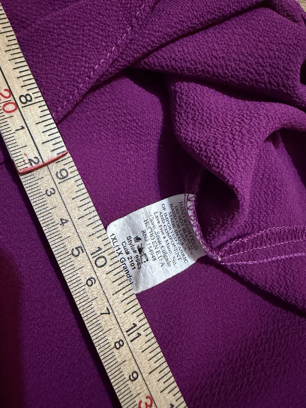 Women’s Purple Polyester Blend Woven V-Neck Dolman Short Sleeve Blouse