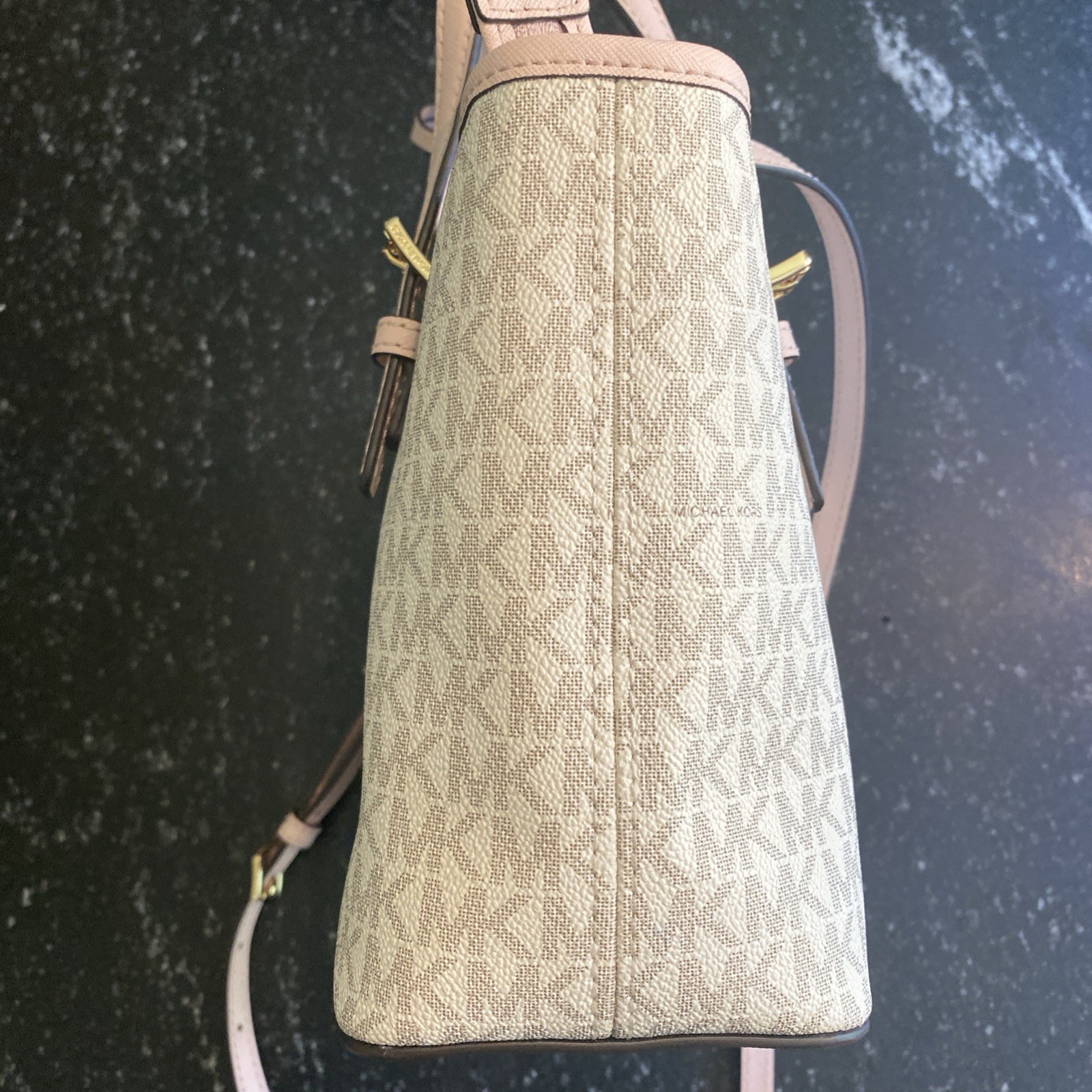 Michael Kors XS Carry All Jet Set Travel Bag for Women – Powder Blush Multi