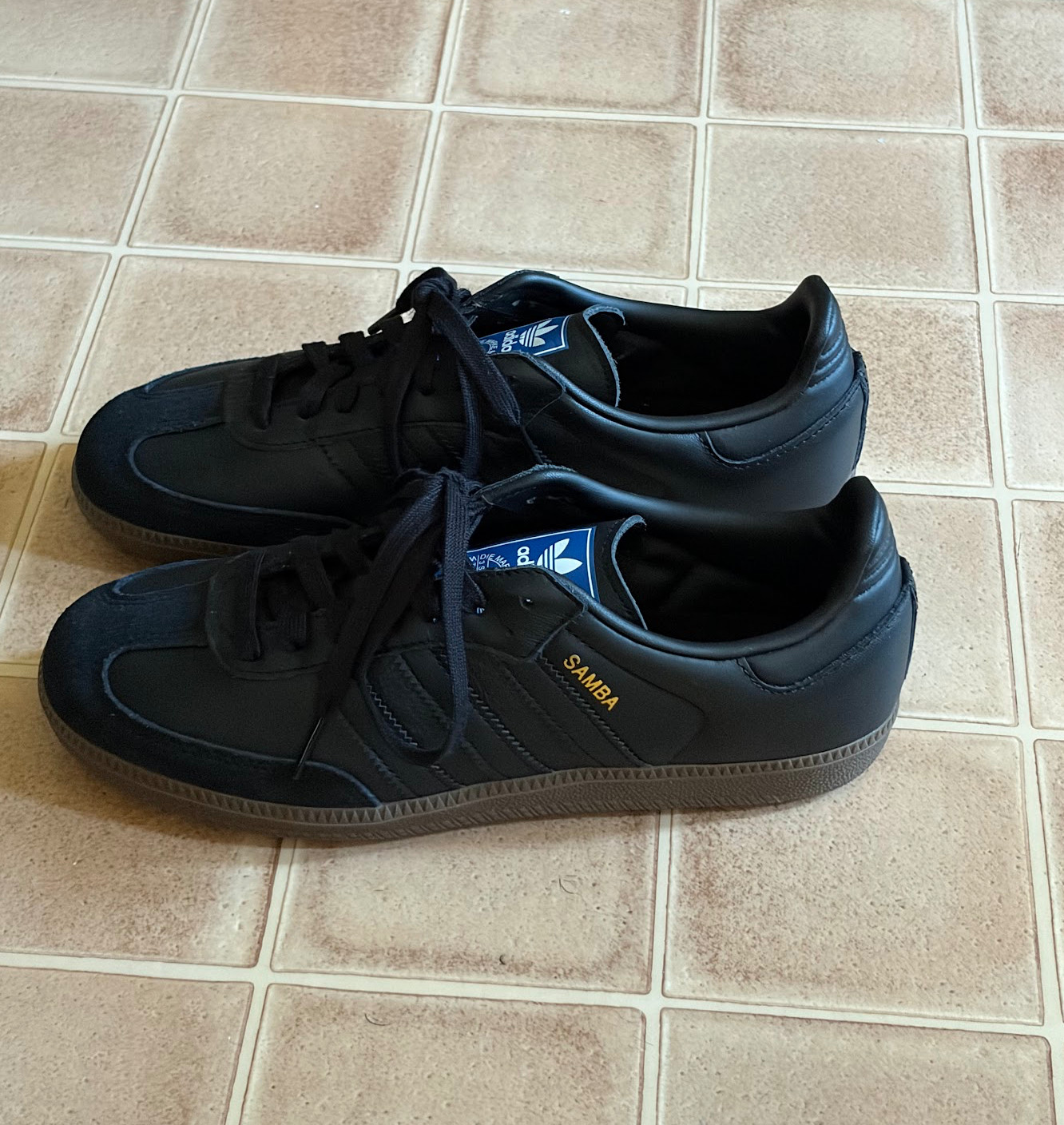 SAMBA OG SHOES Core Black / Core Black / Gum, M 7 / W 8
