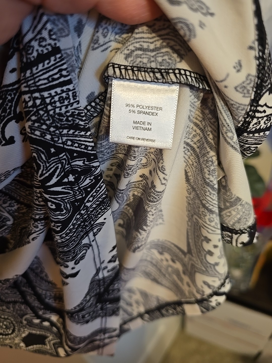 Women’s NY & Co M Black & White 3/4 Sleeve Shirt Silky & Jersey Fabric Style