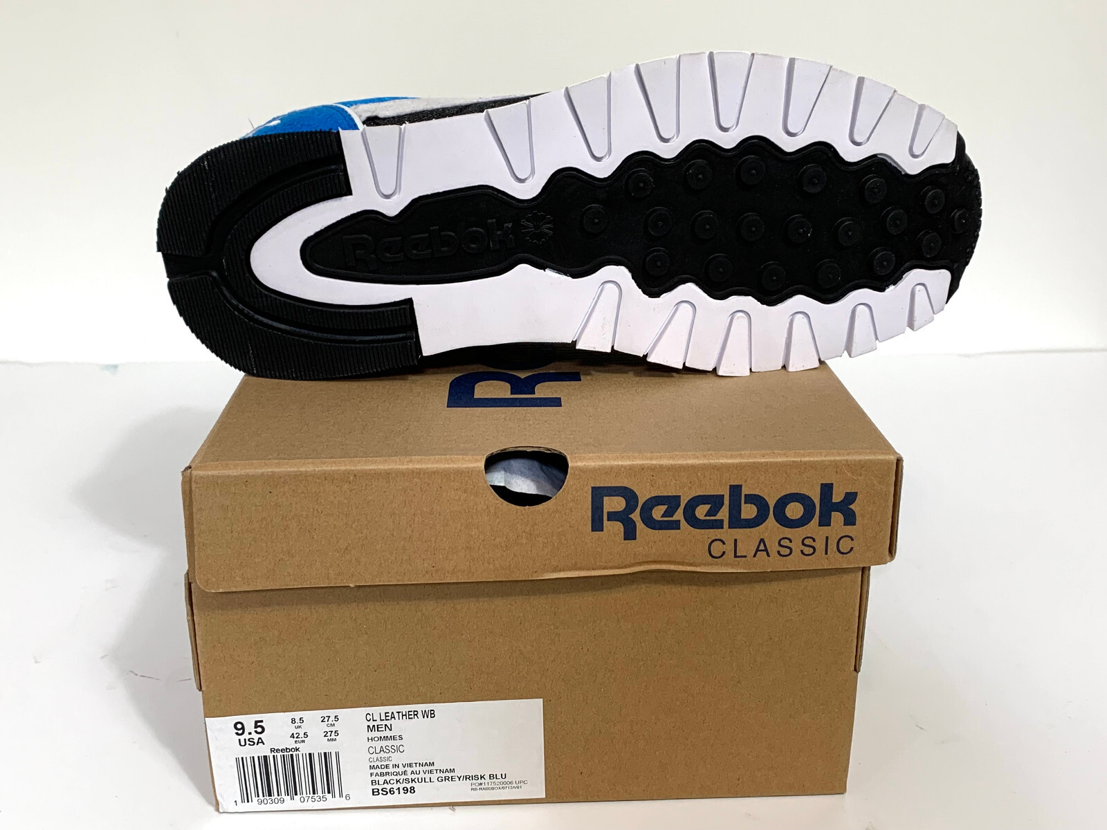 Reebok NIB CL Leather WB Sneaker BS6198 Size 9.5
