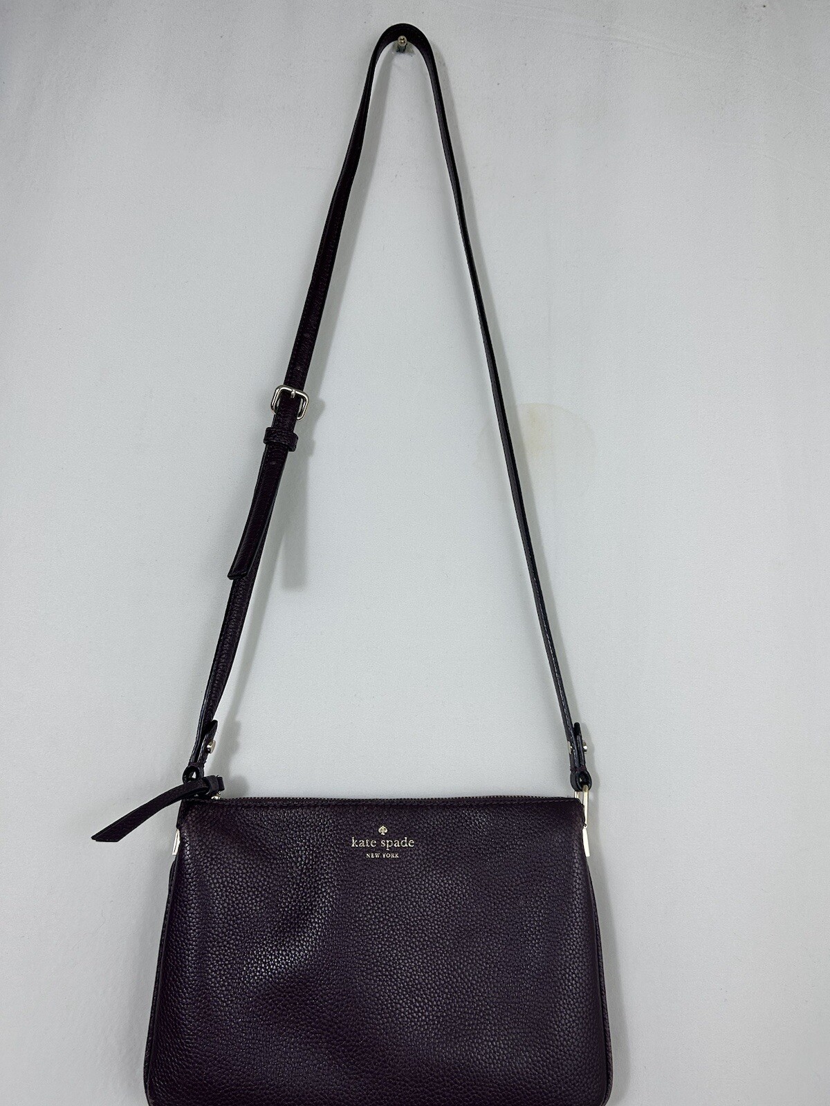 Kate Spade Burgundy Wine Small Crossbody Purse Handbag 10x7x3 Flaw Repair Needs