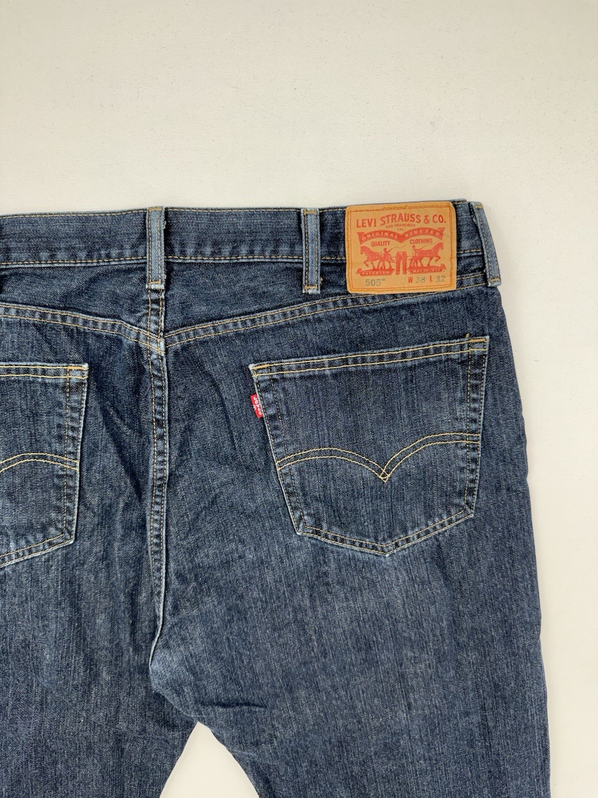 Levis 505 Jeans Mens Regular Fit Straight Dark Stonewash Color Size 38×32