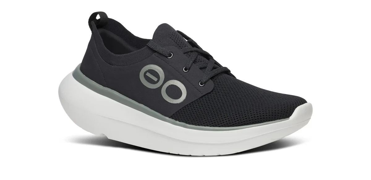 Men’s OOmy Stride – White Black / Size 11.5