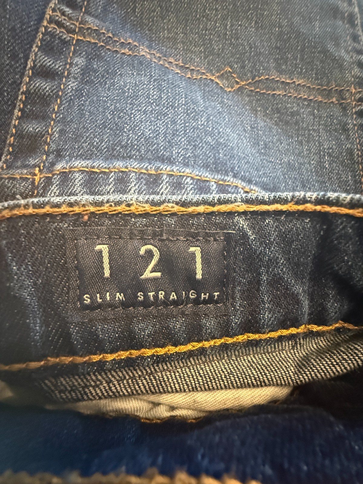 Lucky Brand Jeans 7 PAIRS!! Mens Size 33 x 30 VARIOUS STYLES (all fit me)