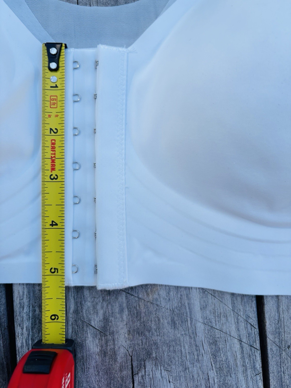 NWT Luna Hug 2XL Front Hook Closure Bra No Wire Light Removable Padding White