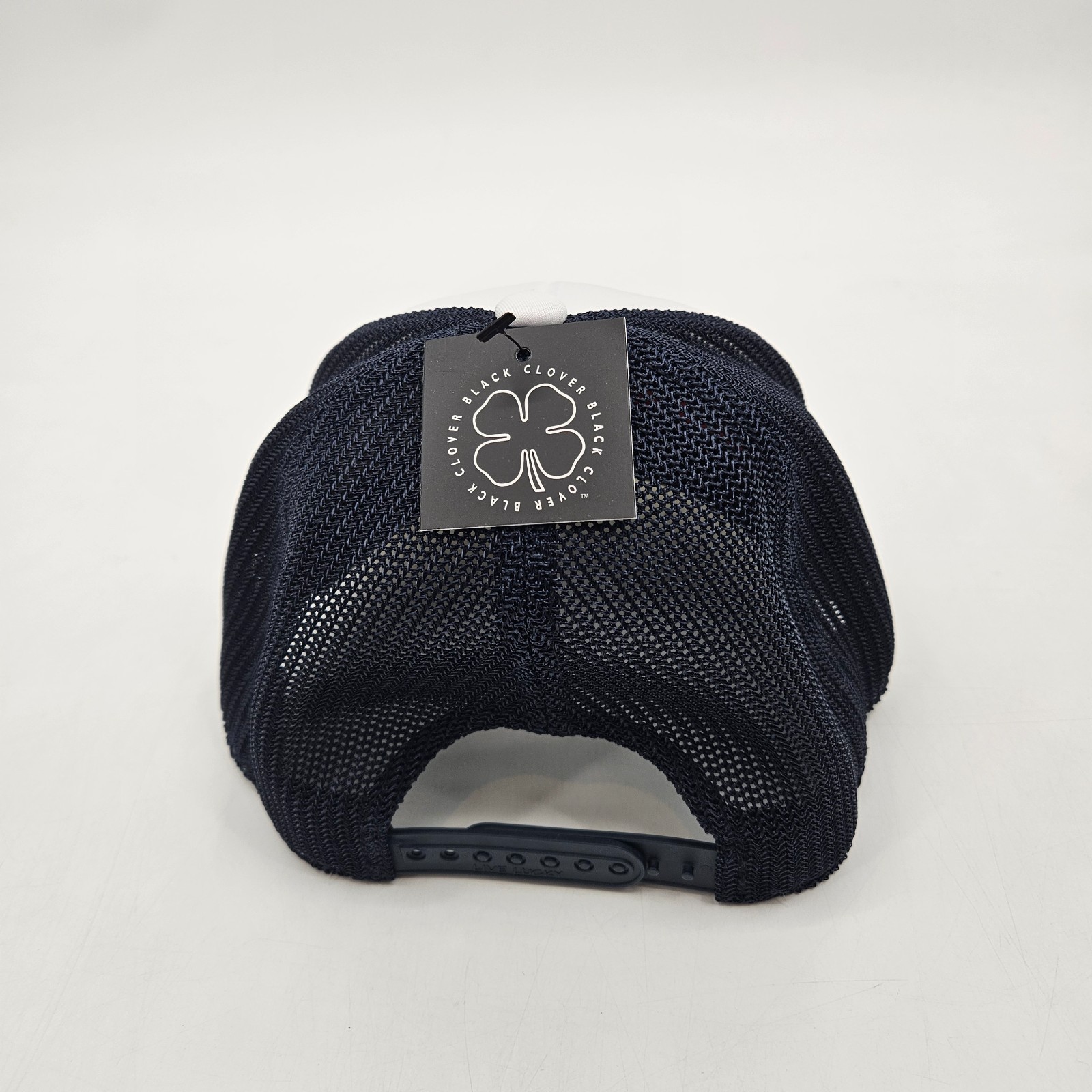 Black Clover Loyal Hat White Navy Snapback Mesh Flexfit Tech 110 American NEW