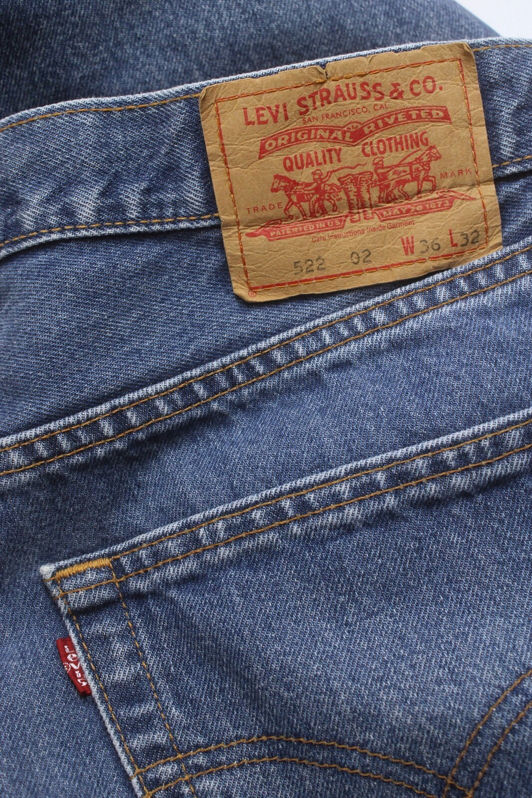 Levi’s 522 02 Mens Jeans W36/L32 Regular Straight Fit Button Fly Denim
