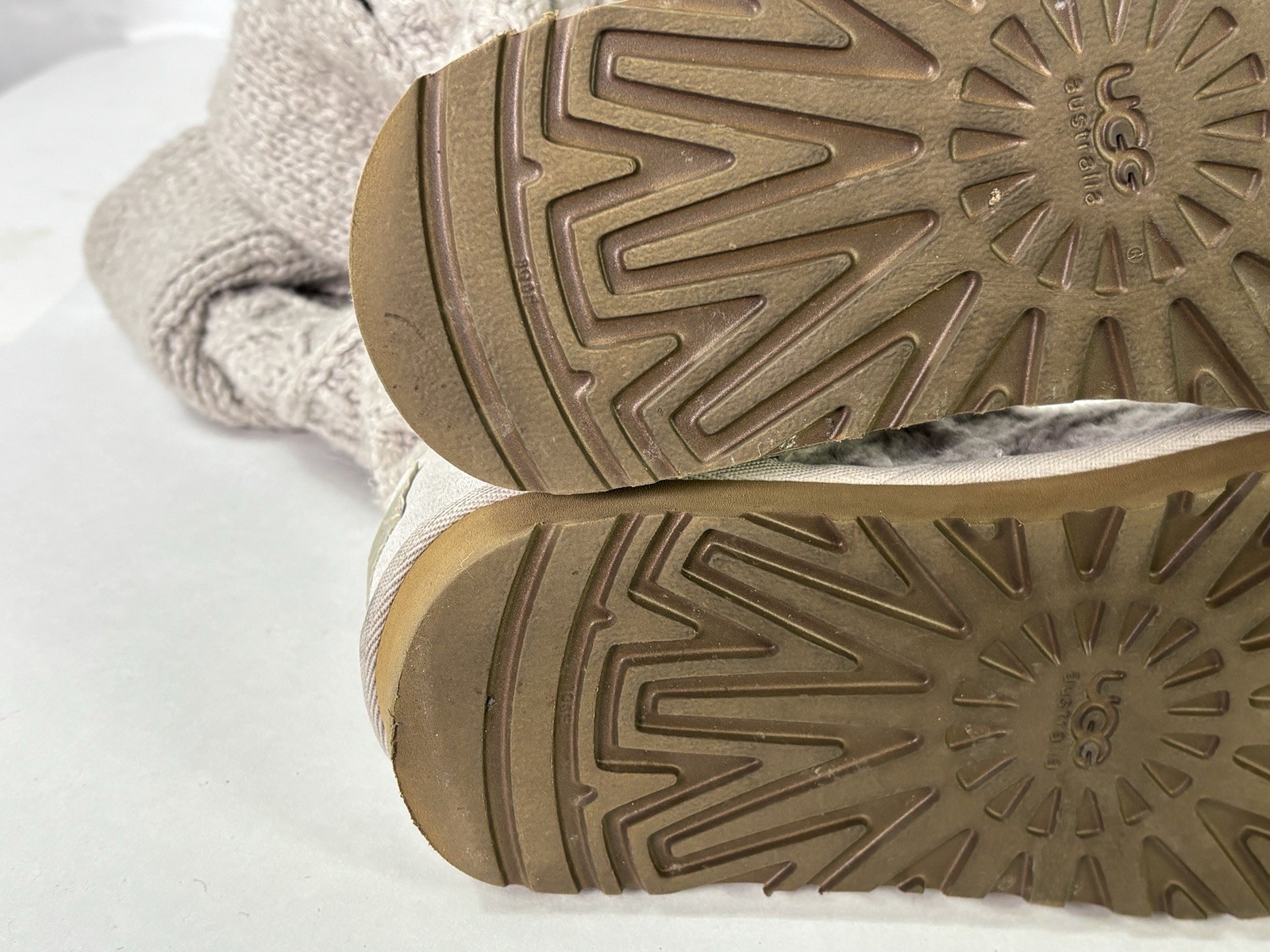 UGG Beige Lattice Cardy Tall BOOTS Size 7 Sweater Knit Button 3066 Cuffable