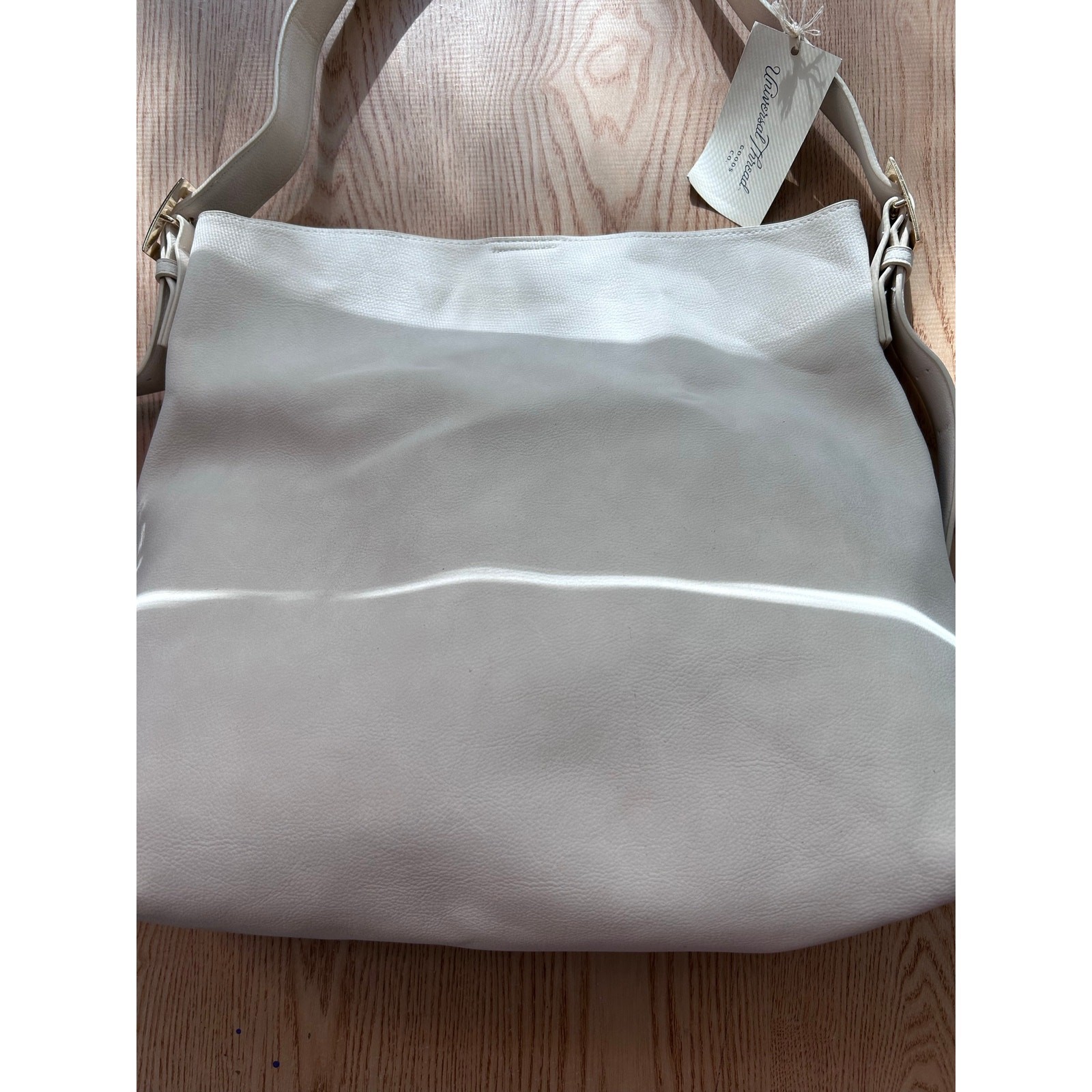 New Womens Universal Thread Faux Leather Look Handbag Purse Cream 15”x16” w/flaw