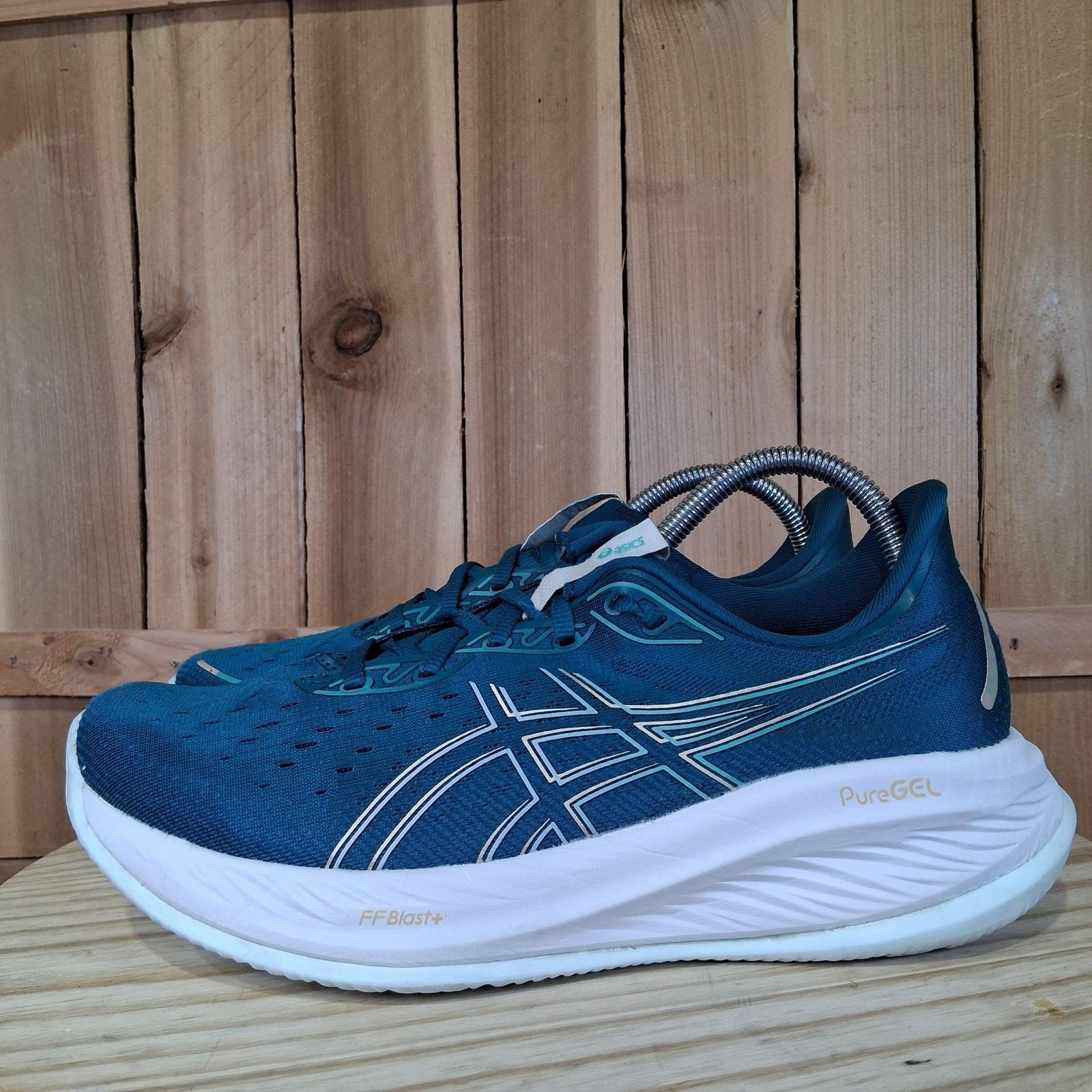 ASICS GEL-Cumulus 26 Shoes Womens 10 W Wide Blue Mesh Running Sneakers 1012B600