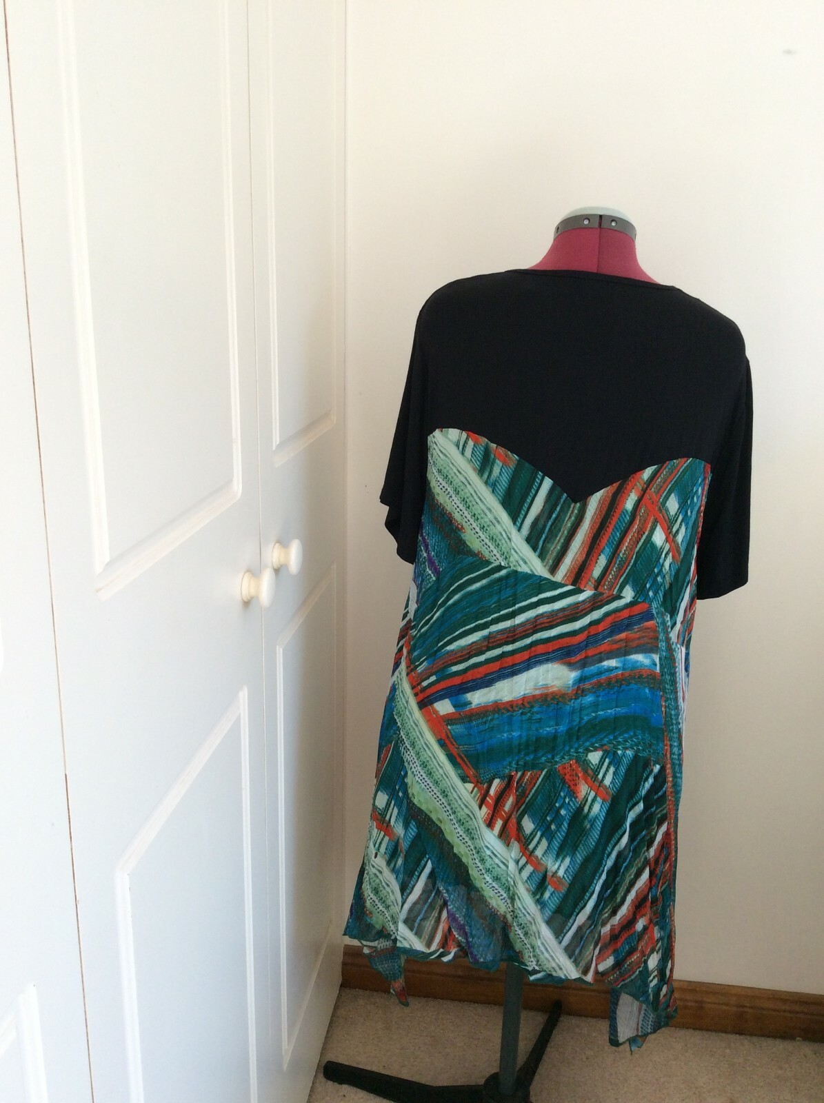 WISHSTONE WOMEN’S S/S MULTICOLORED TOP DRESS IN SIZES S, M, L, XL, XXL