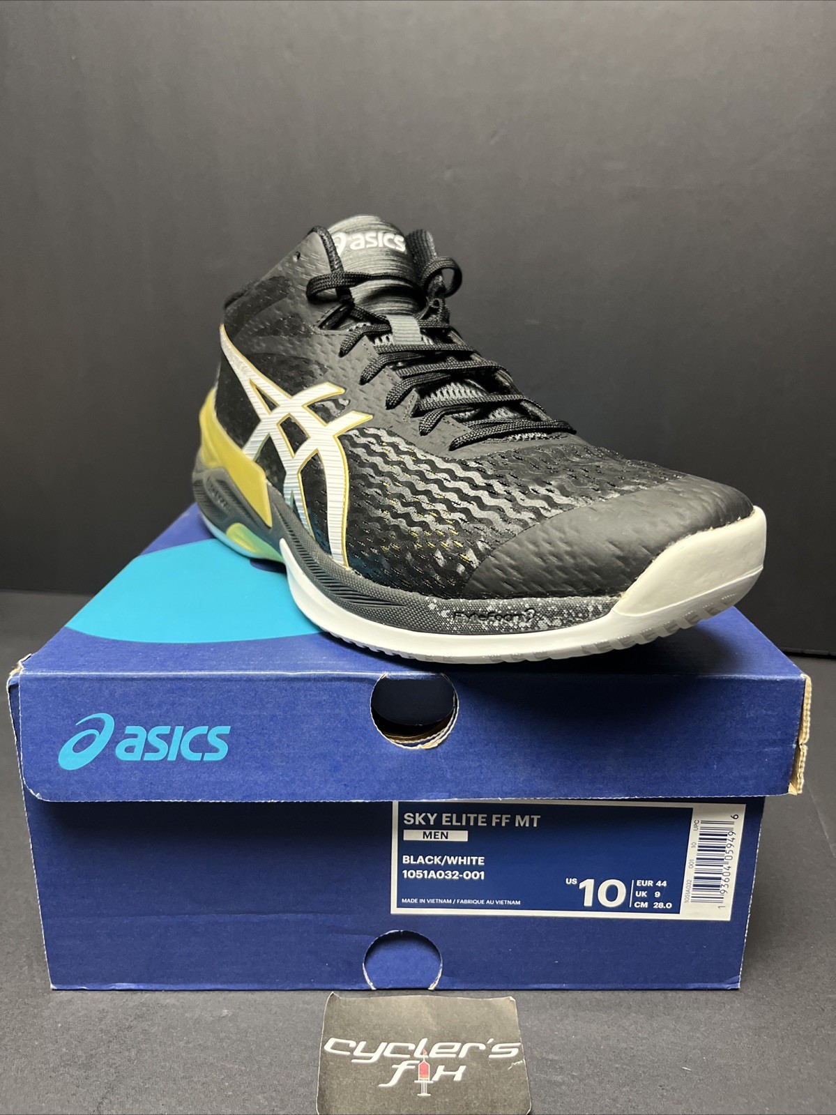 New Asics Sky Elite FF MT Size 10 Black Gold Basketball Sneakers 1051A032 Indoor
