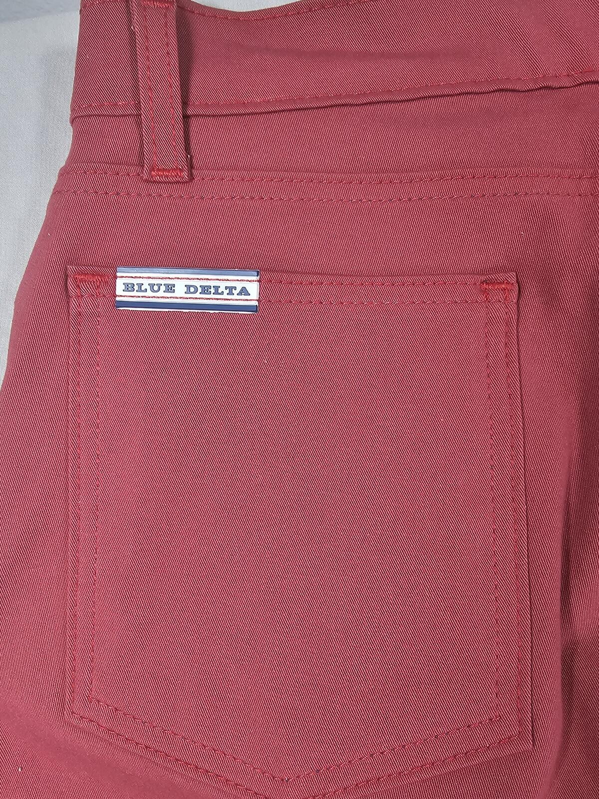 Blue Delta Custom Straight Cut Performance Jeans. Size 32×28