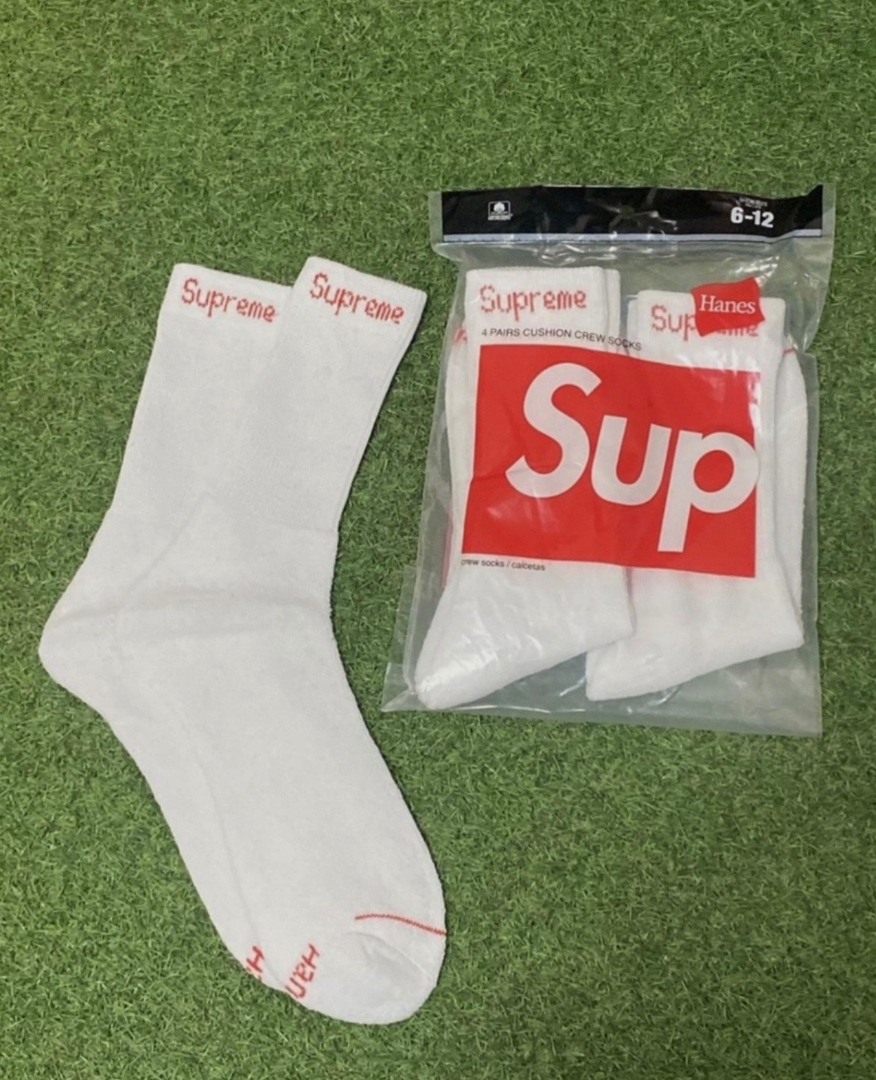 Supreme/Hanes Crew Socks Authentic White 4 Pack Size 6-12 Fast Free Shipping 🚚