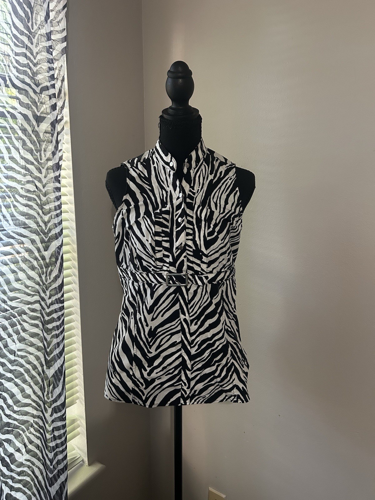Vintage Express Design Studio Women Size M Zebra Print Sleeveless Tunic Belted