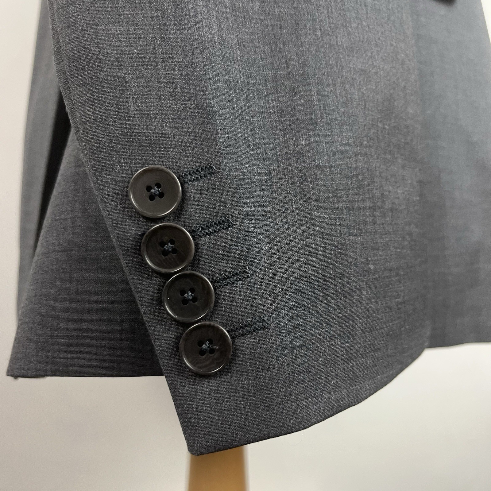 Ted Baker 3 Piece Suit Men’s Dark Grey 50S Jacket 44W 29L Trousers Slim Fit