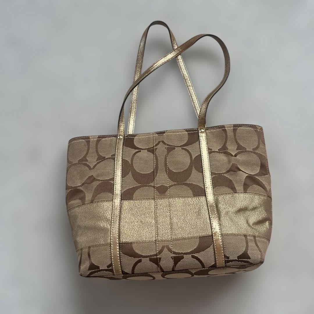 COACH Excellent Condition Signature Tote Bag Gold