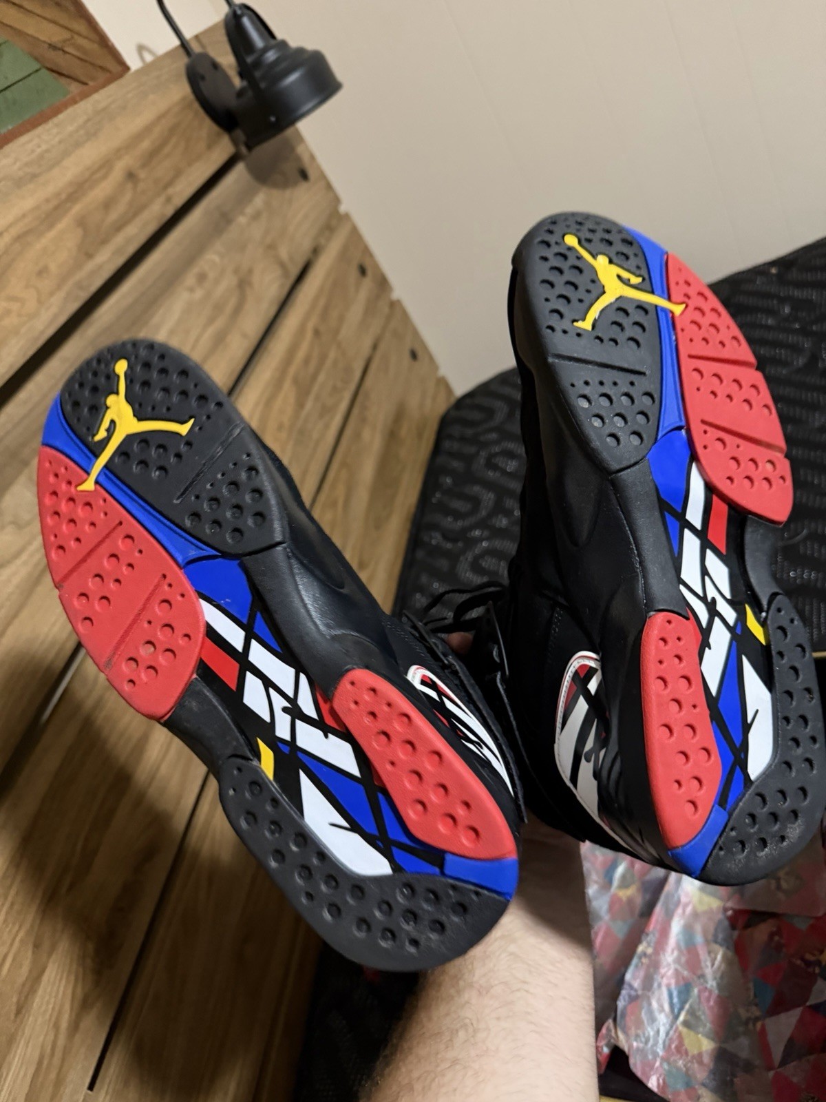Jordan 8 Retro men’s 13 playoff 2023