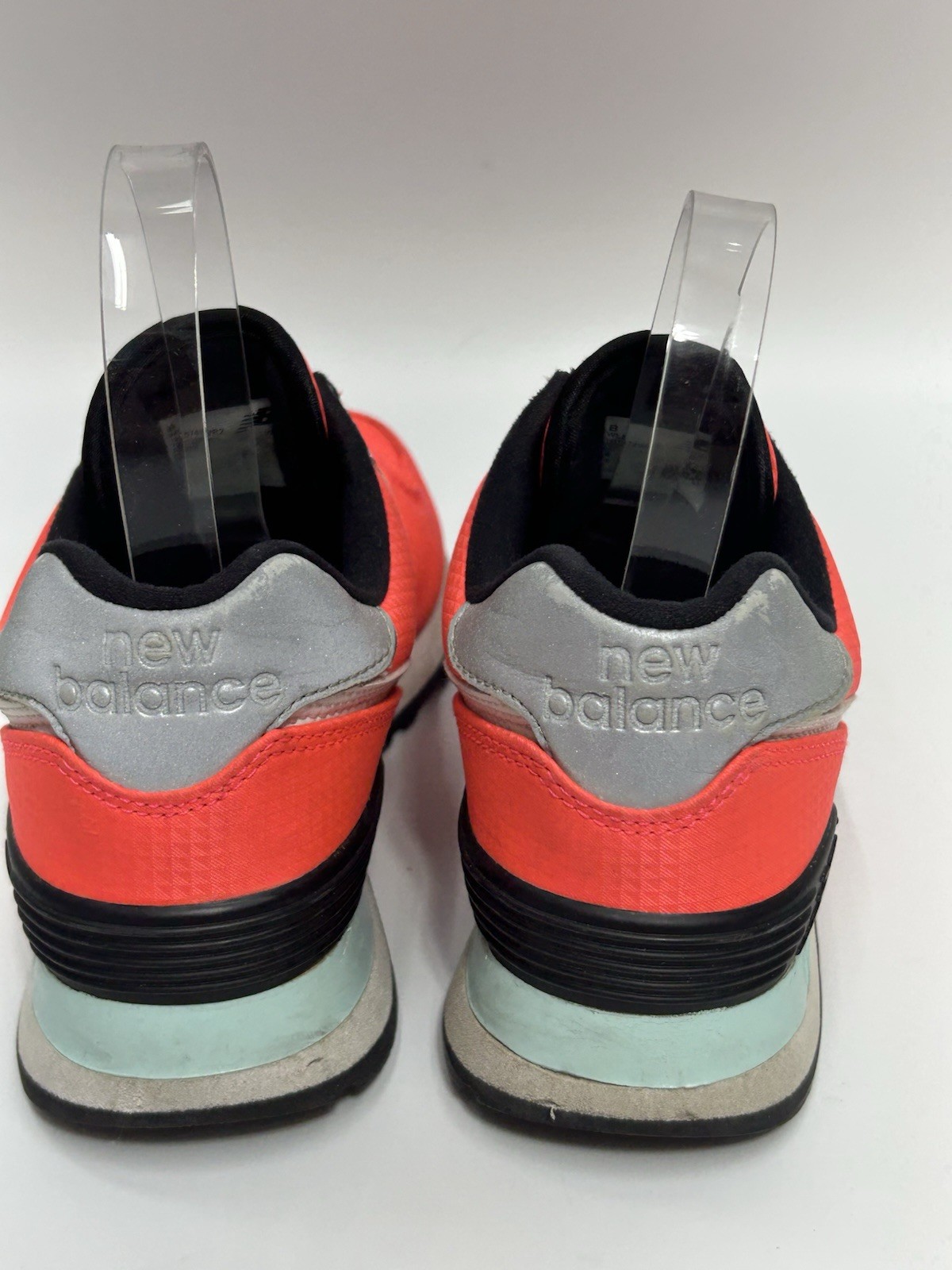 New Balance 574 Women’s Shoes Sneakers Size 6 Vivid Coral Running Retro Gym