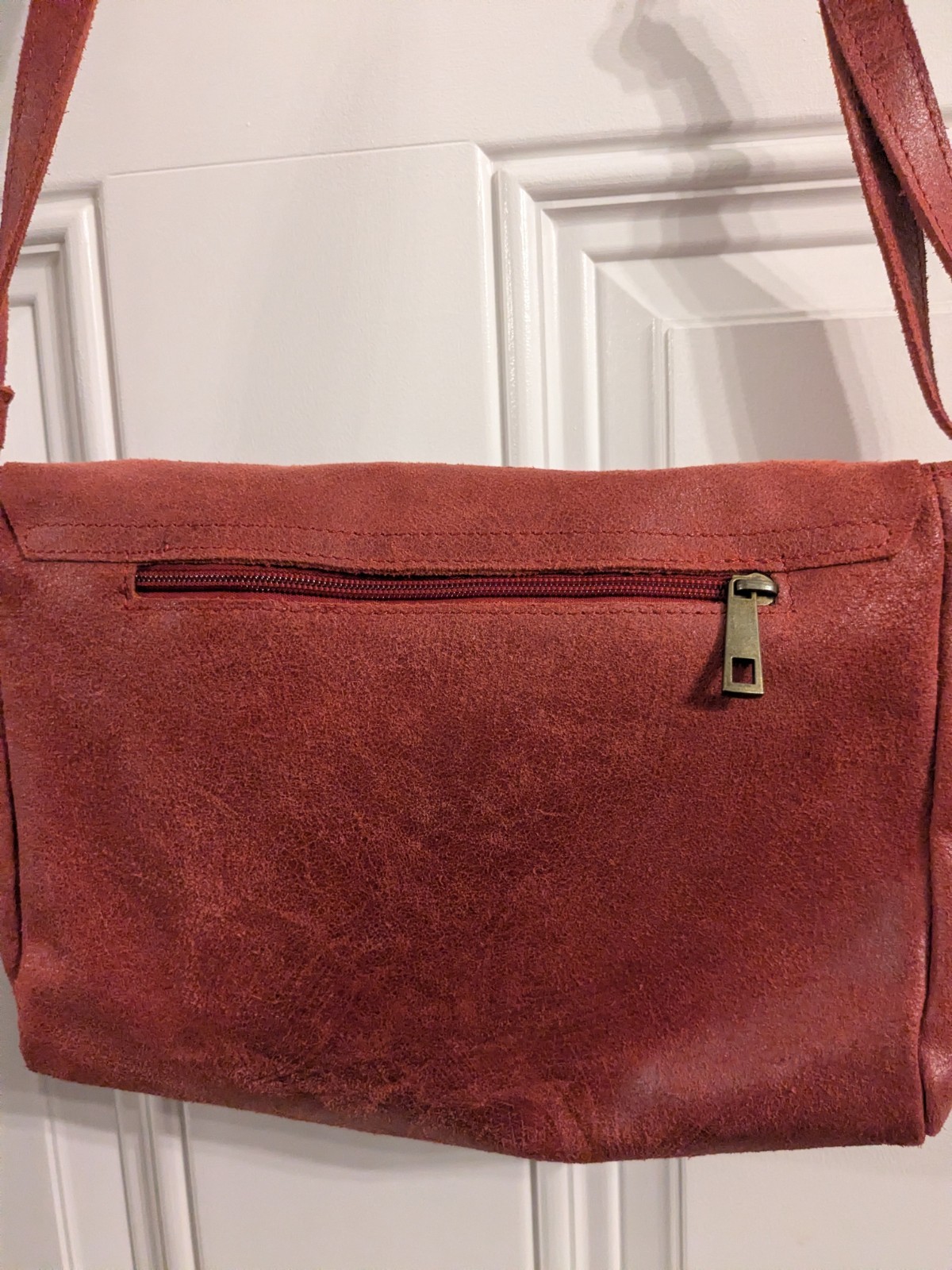 NWOT Vera Pelle Saddle Purse Red Leather Crossbody Snap Closure